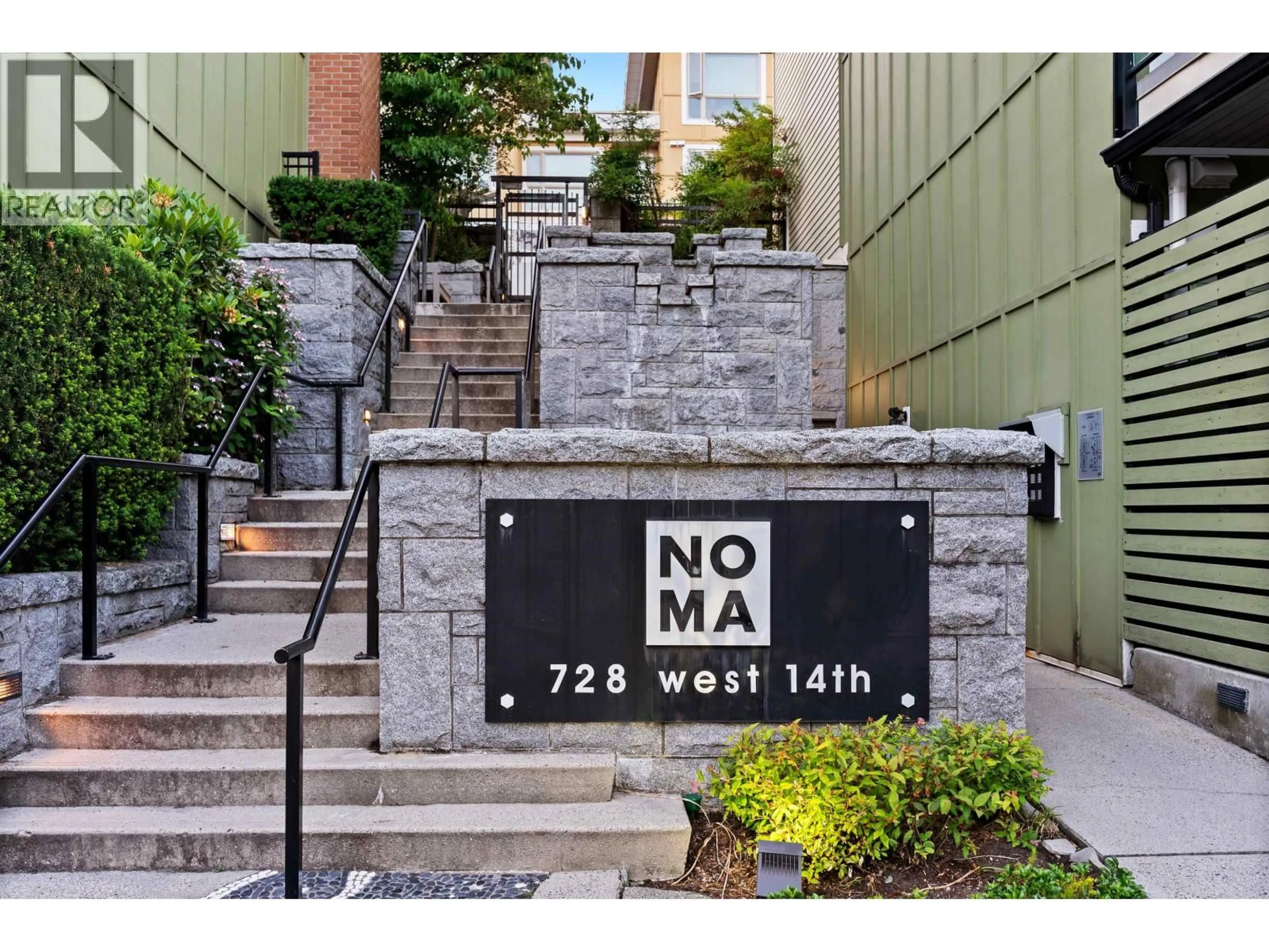 Unknown for 45 - 728 14TH STREET, North Vancouver British Columbia V7M0A8