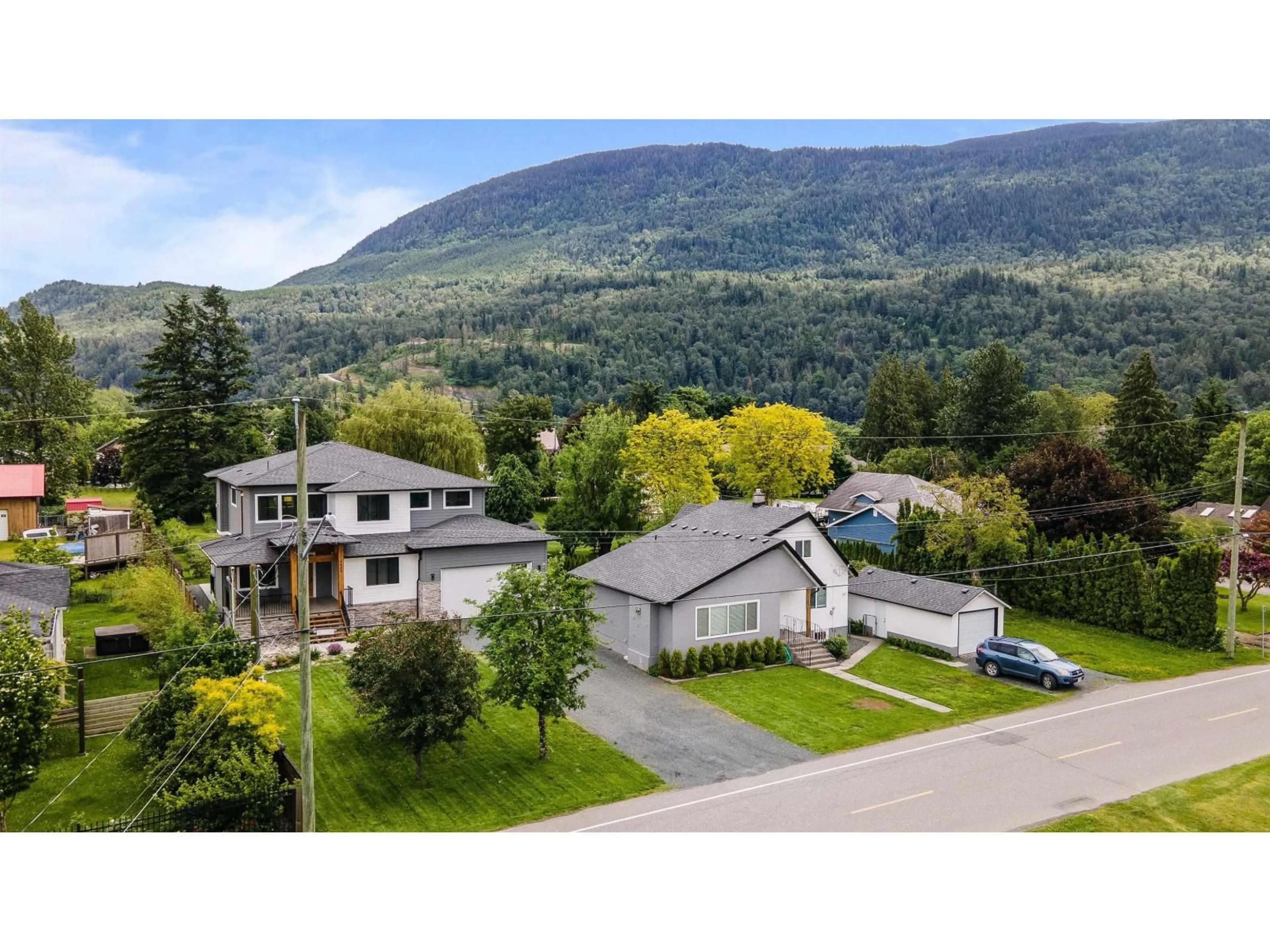 A pic from outside/outdoor area/front of a property/back of a property/a pic from drone, mountain view for 4464 COMMUNITY STREET, Yarrow British Columbia V2R5C9