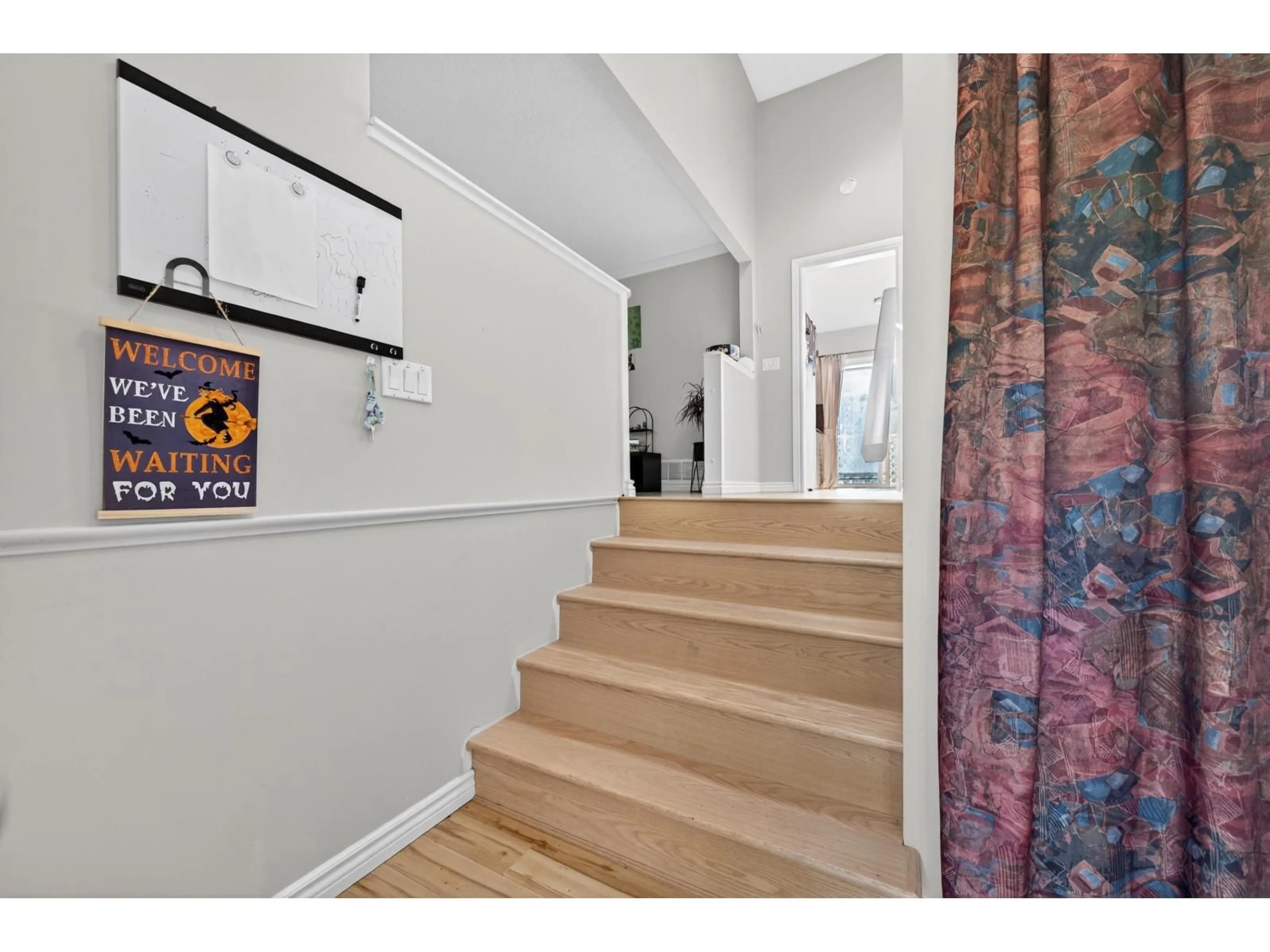 Indoor entryway for 2382 174, Surrey British Columbia V3Z9Z8