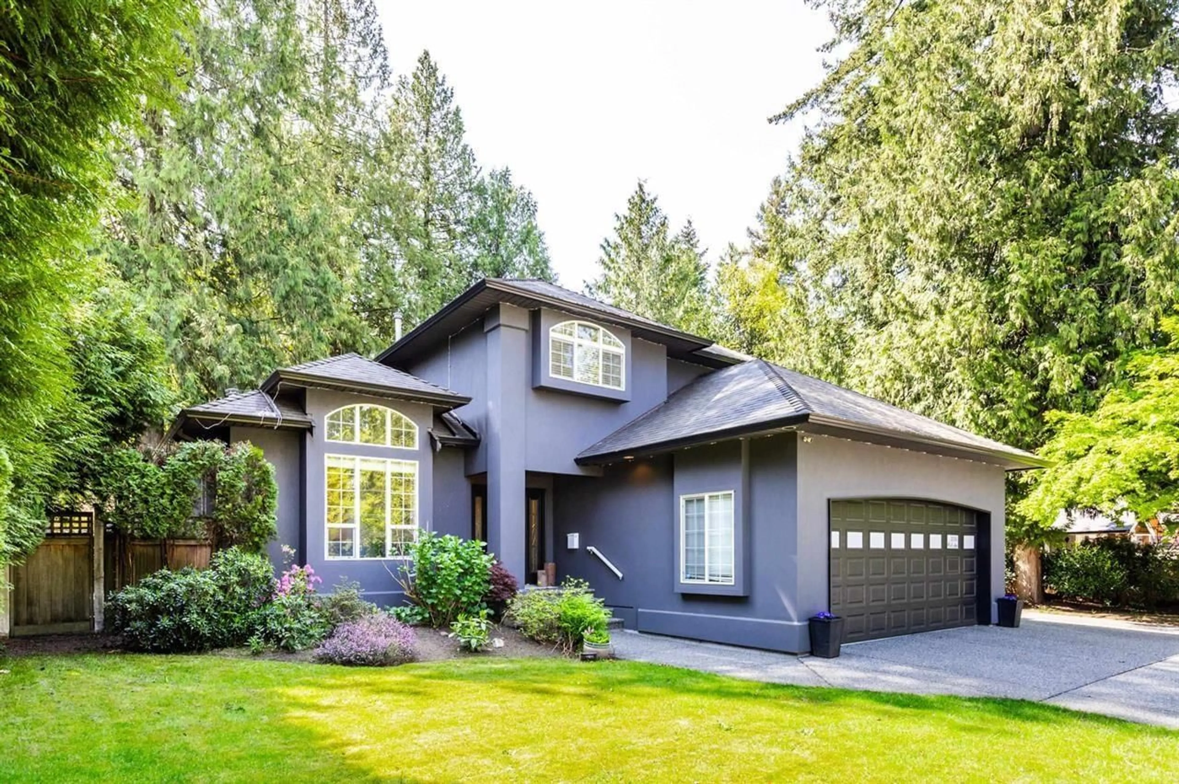 Home with vinyl exterior material, street for 20536 46A, Langley British Columbia V3A3J8