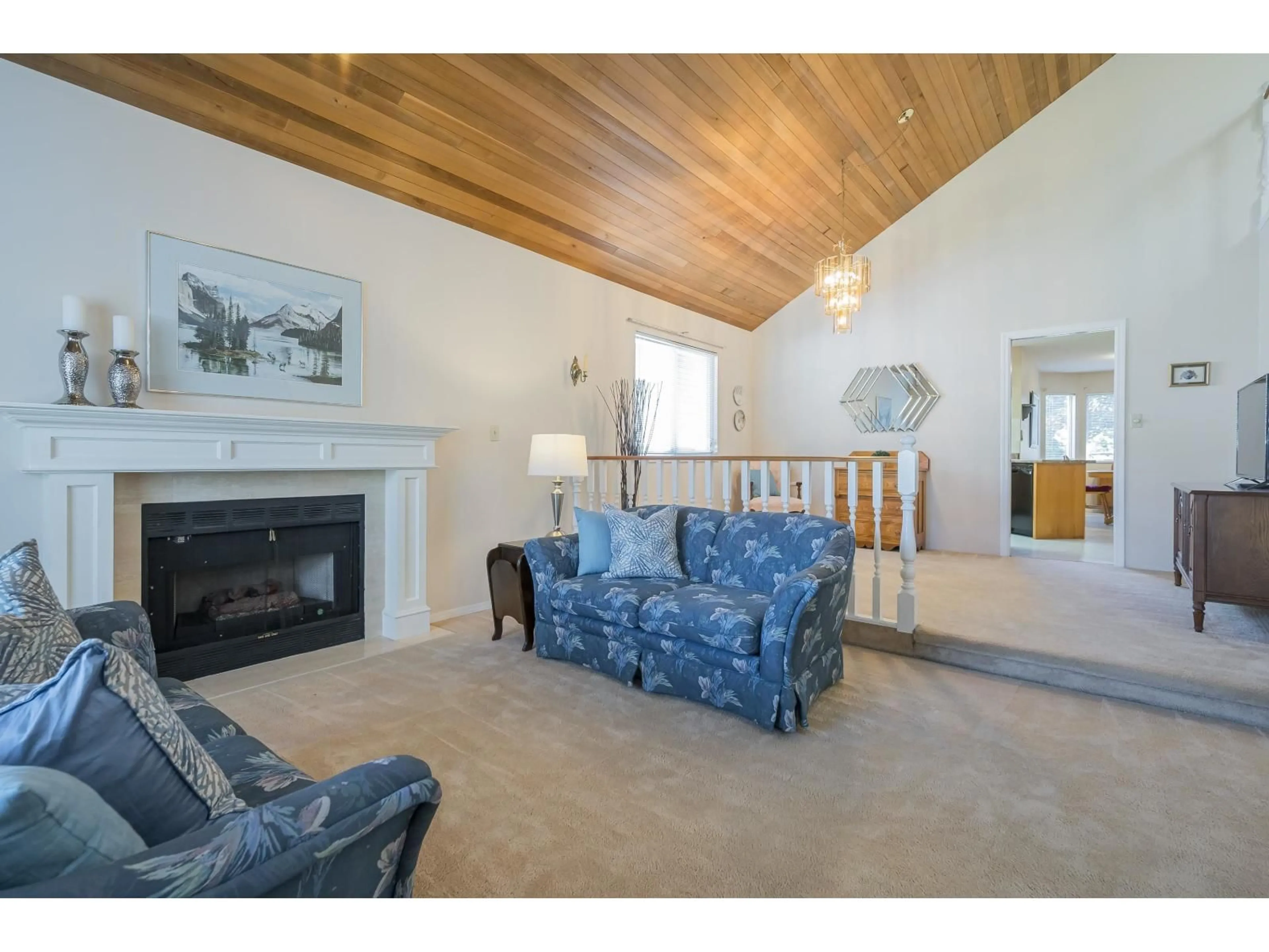 Living room with furniture, unknown for 9322 157 STREET, Surrey British Columbia V4N3B3