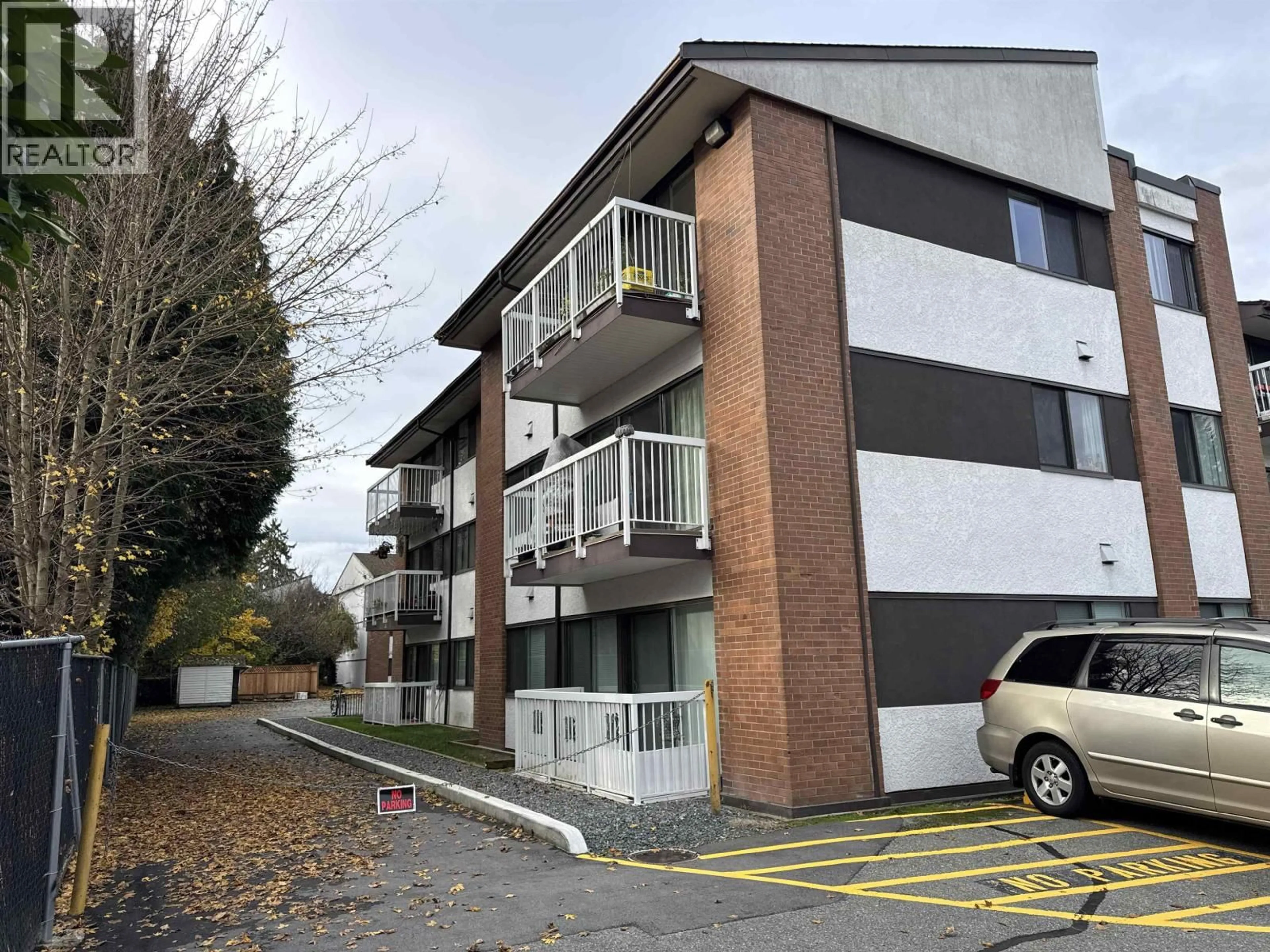 A pic from outside/outdoor area/front of a property/back of a property/a pic from drone, building for 307 - 8080 RYAN ROAD, Richmond British Columbia V7A2E5