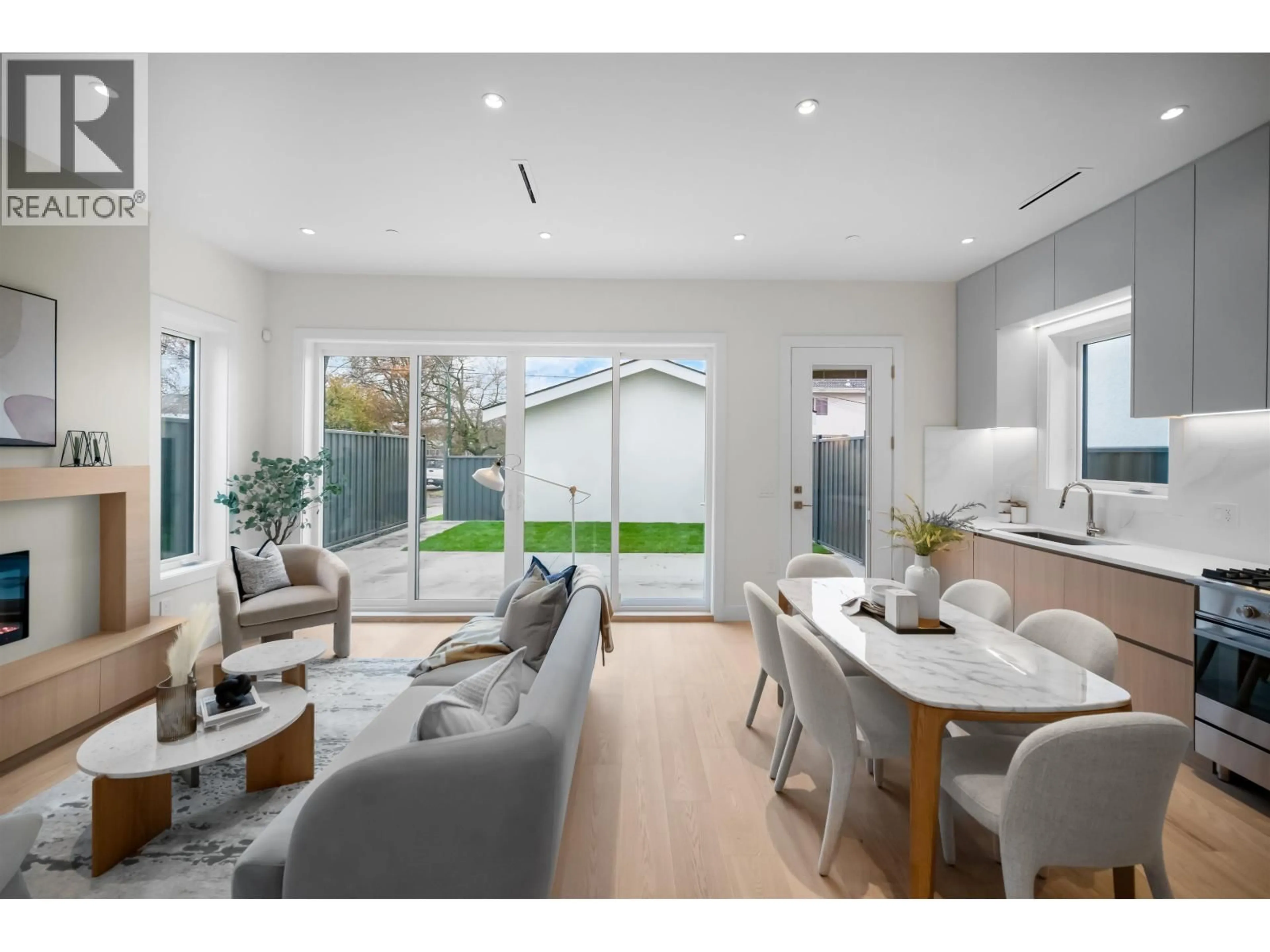 Unknown for 1671 31ST AVENUE, Vancouver British Columbia V5N3B2