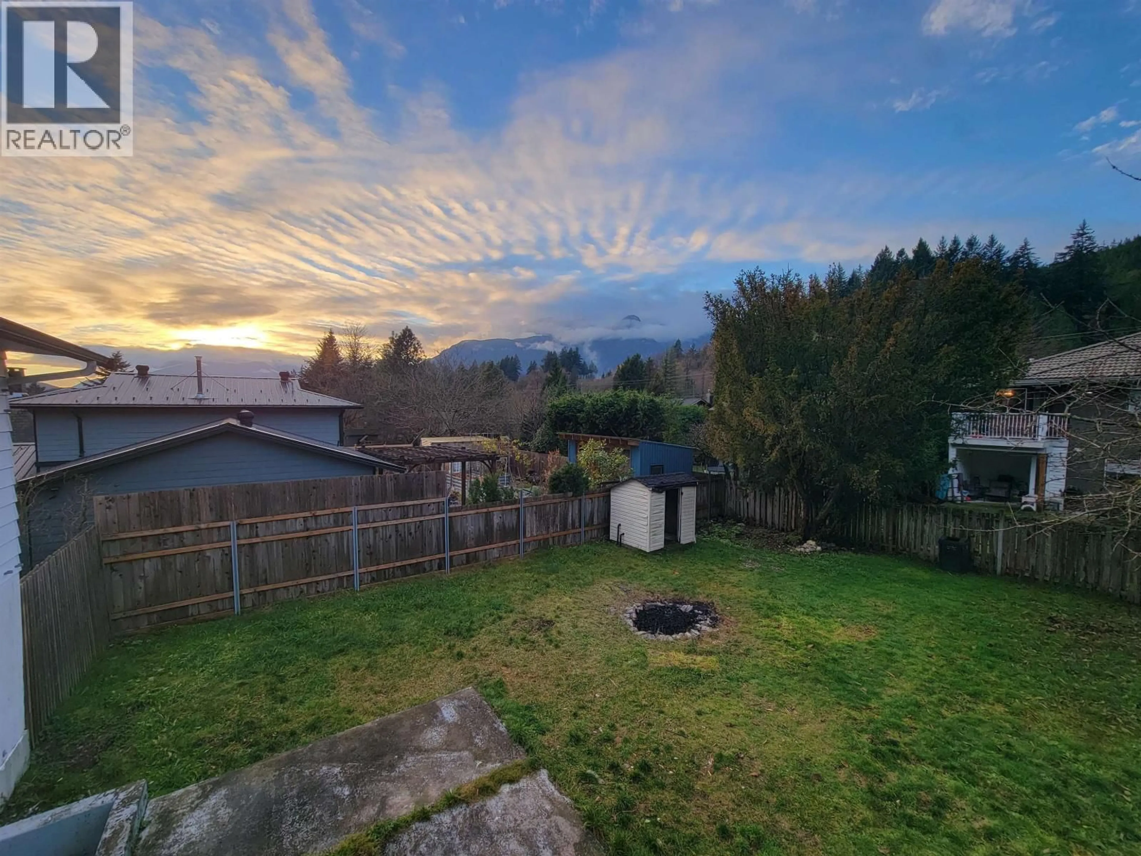 A pic from outside/outdoor area/front of a property/back of a property/a pic from drone, mountain view for 38295 CHESTNUT AVENUE, Squamish British Columbia V8B0W7