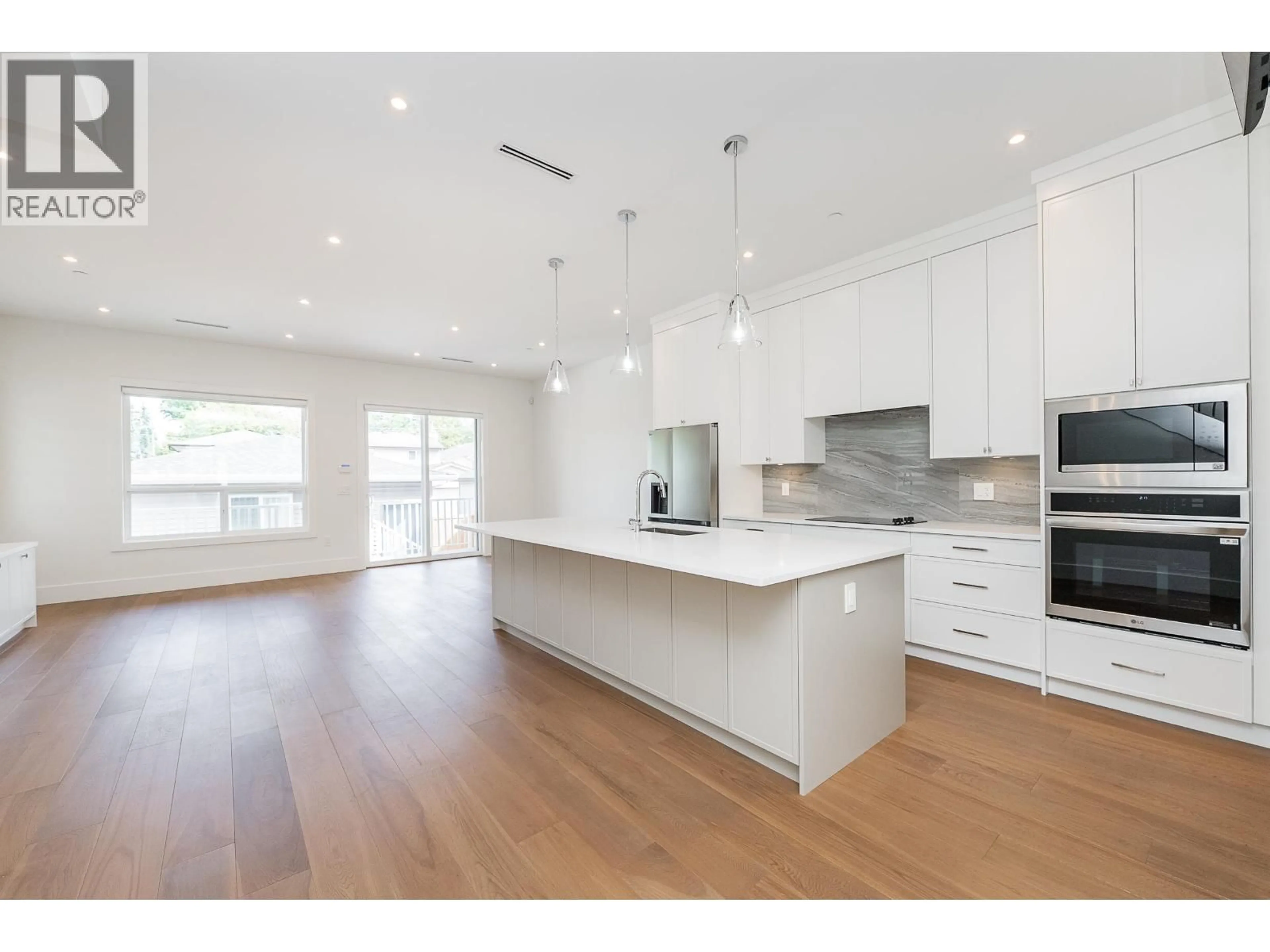 Open concept kitchen, unknown for 3380 EDINBURGH STREET, Port Coquitlam British Columbia V3B4K1