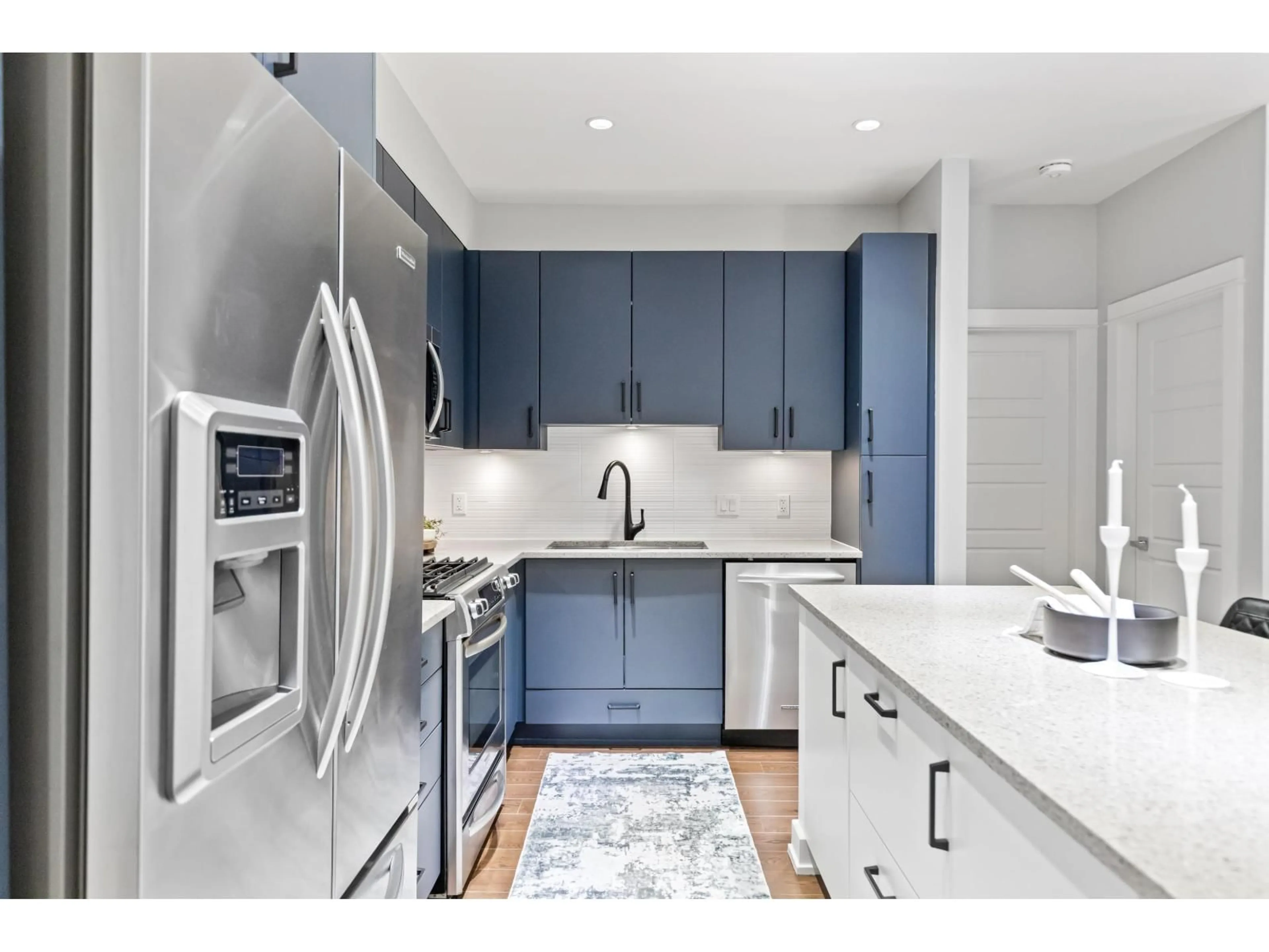 Unknown for 209 - 15185 36 AVENUE, Surrey British Columbia V3Z4R3