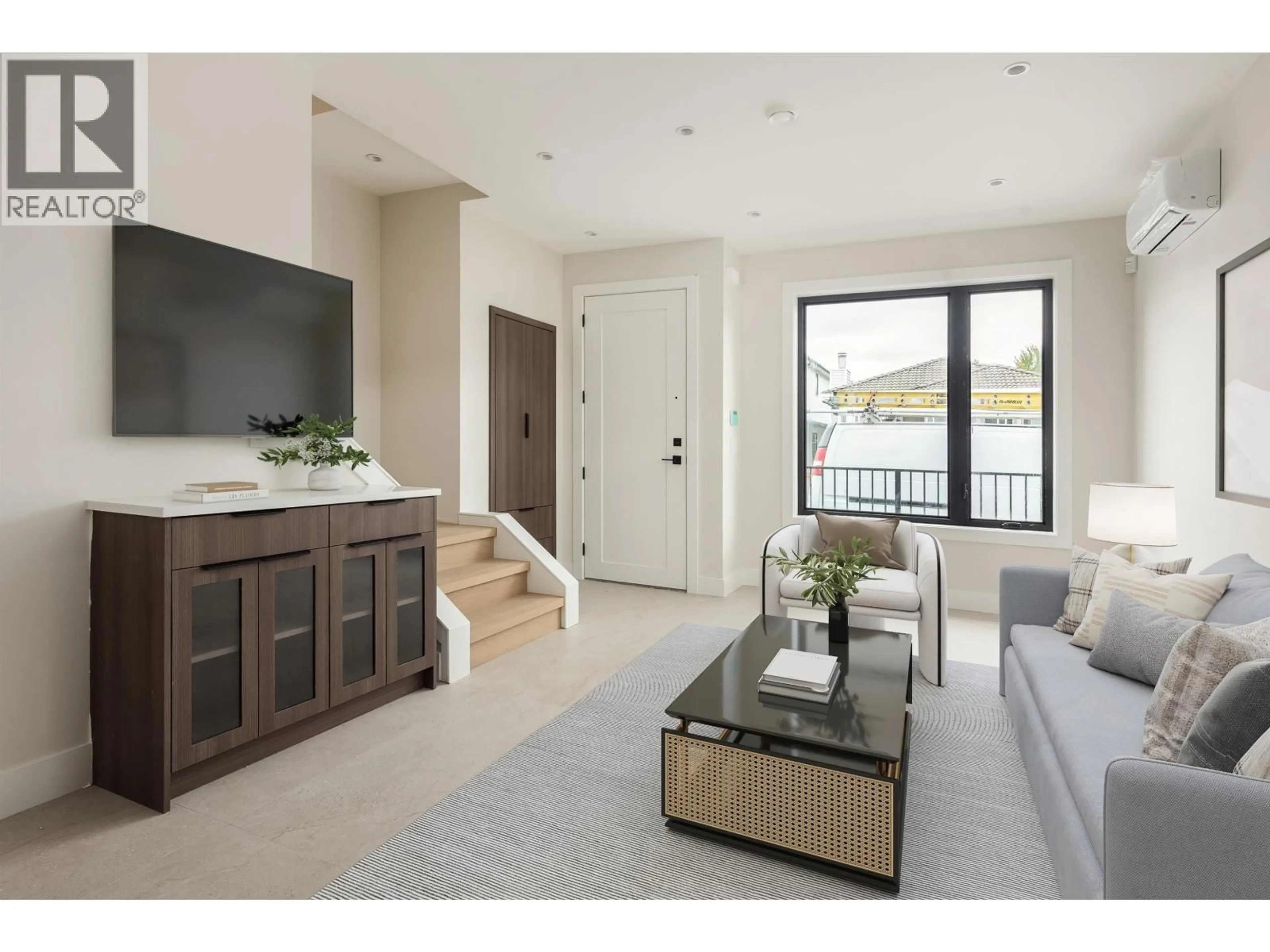 Unknown for L1 - 4413 OXFORD STREET, Burnaby British Columbia V5C1E6