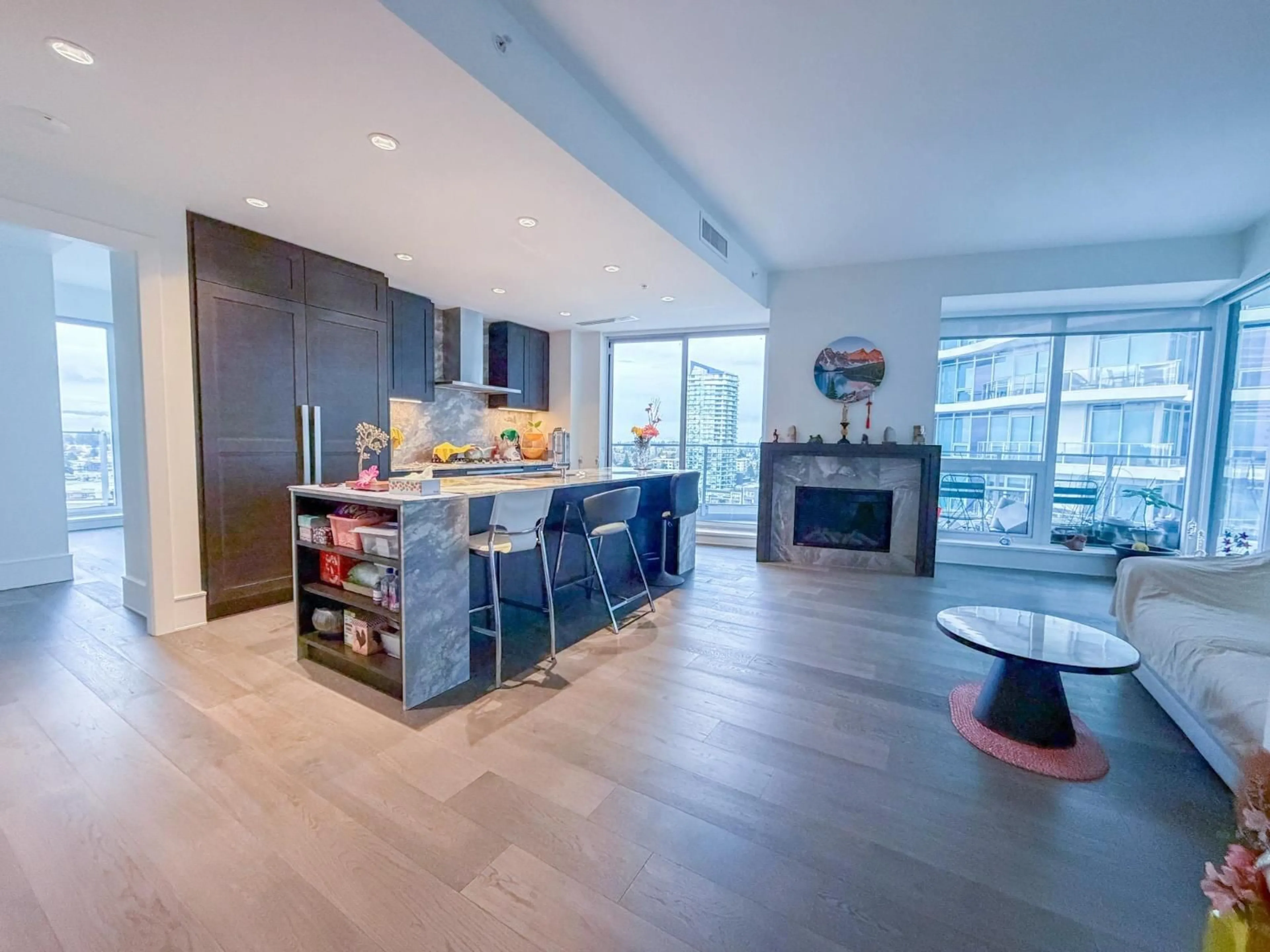 Open concept kitchen, unknown for 1503 - 1500 MARTIN, White Rock British Columbia V4B0C2