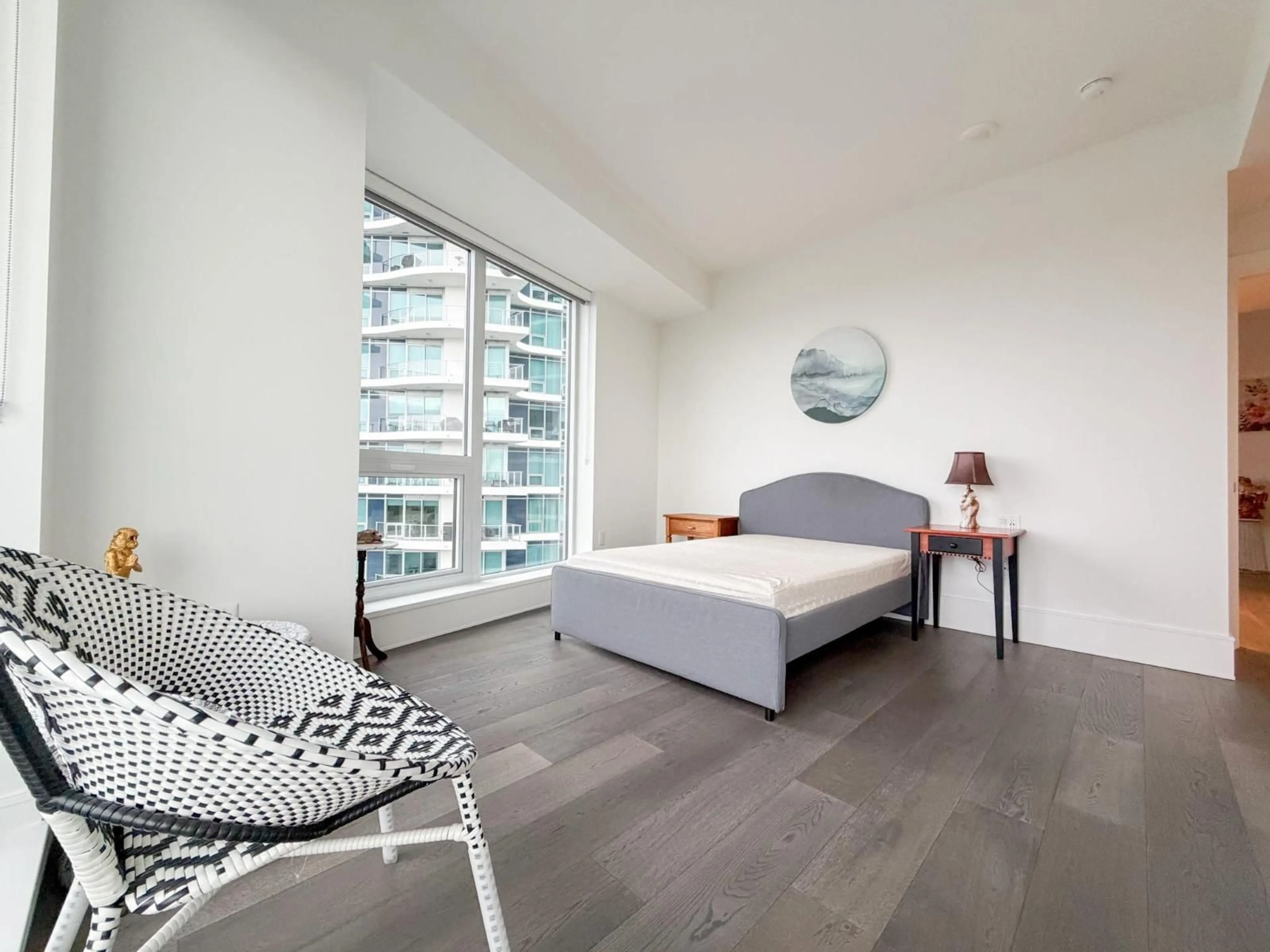 A pic of a room for 1503 - 1500 MARTIN, White Rock British Columbia V4B0C2