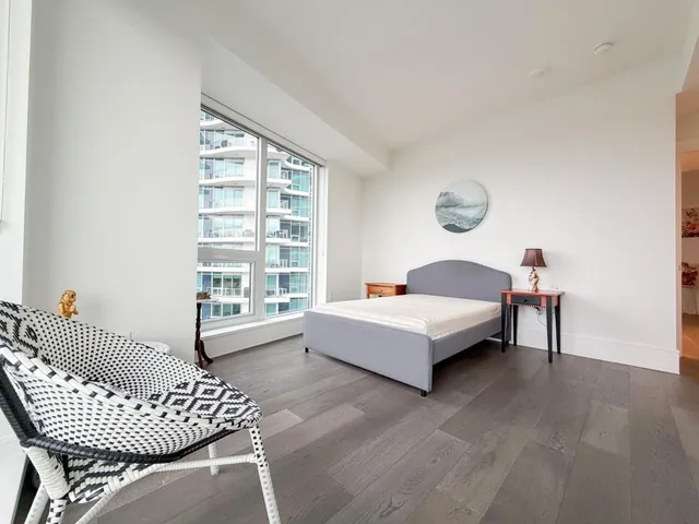 1503 - 1500 MARTIN STREET, White Rock 4