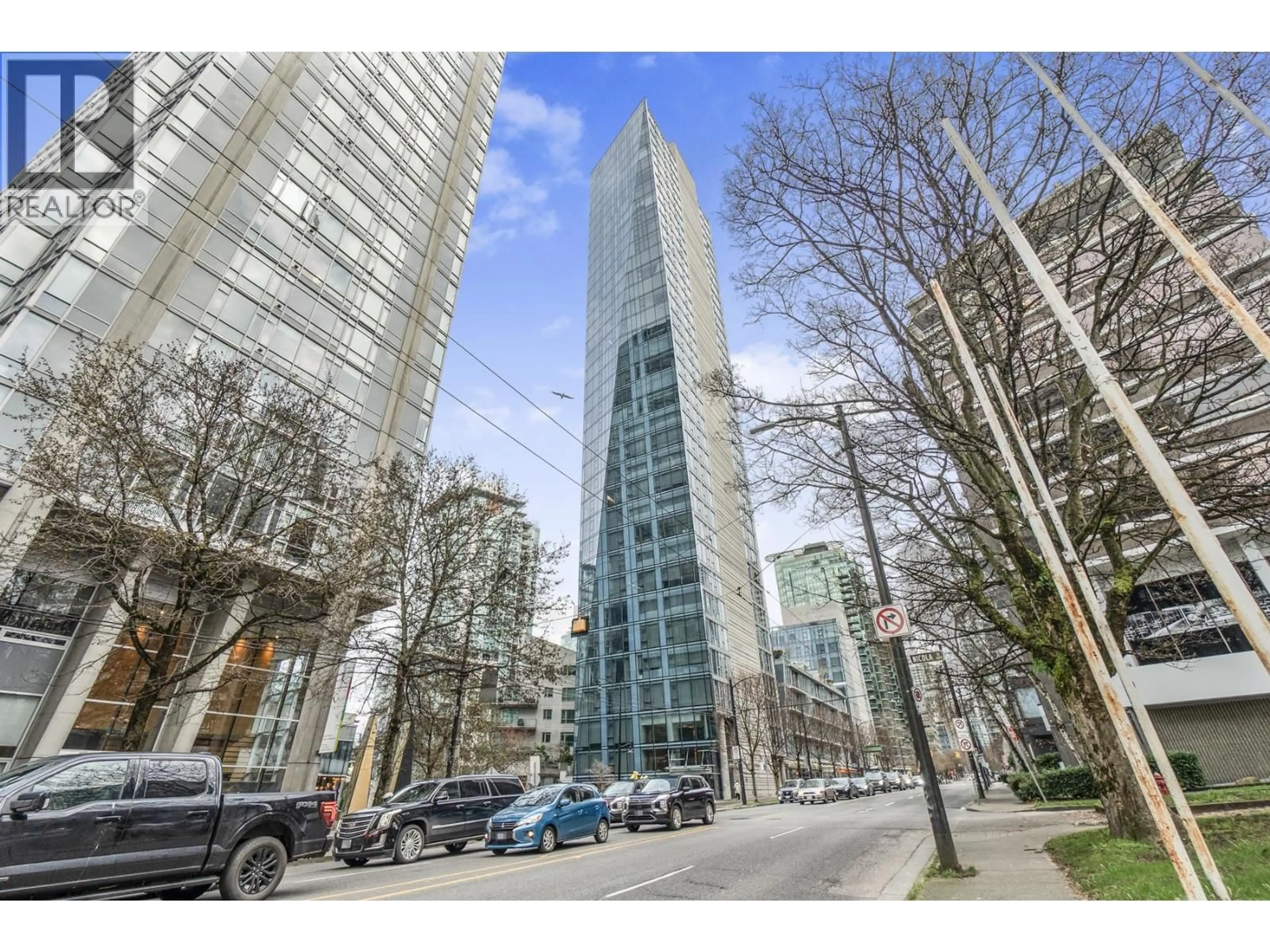 Indoor foyer for 1201 - 1499 PENDER STREET, Vancouver British Columbia V6G0A7