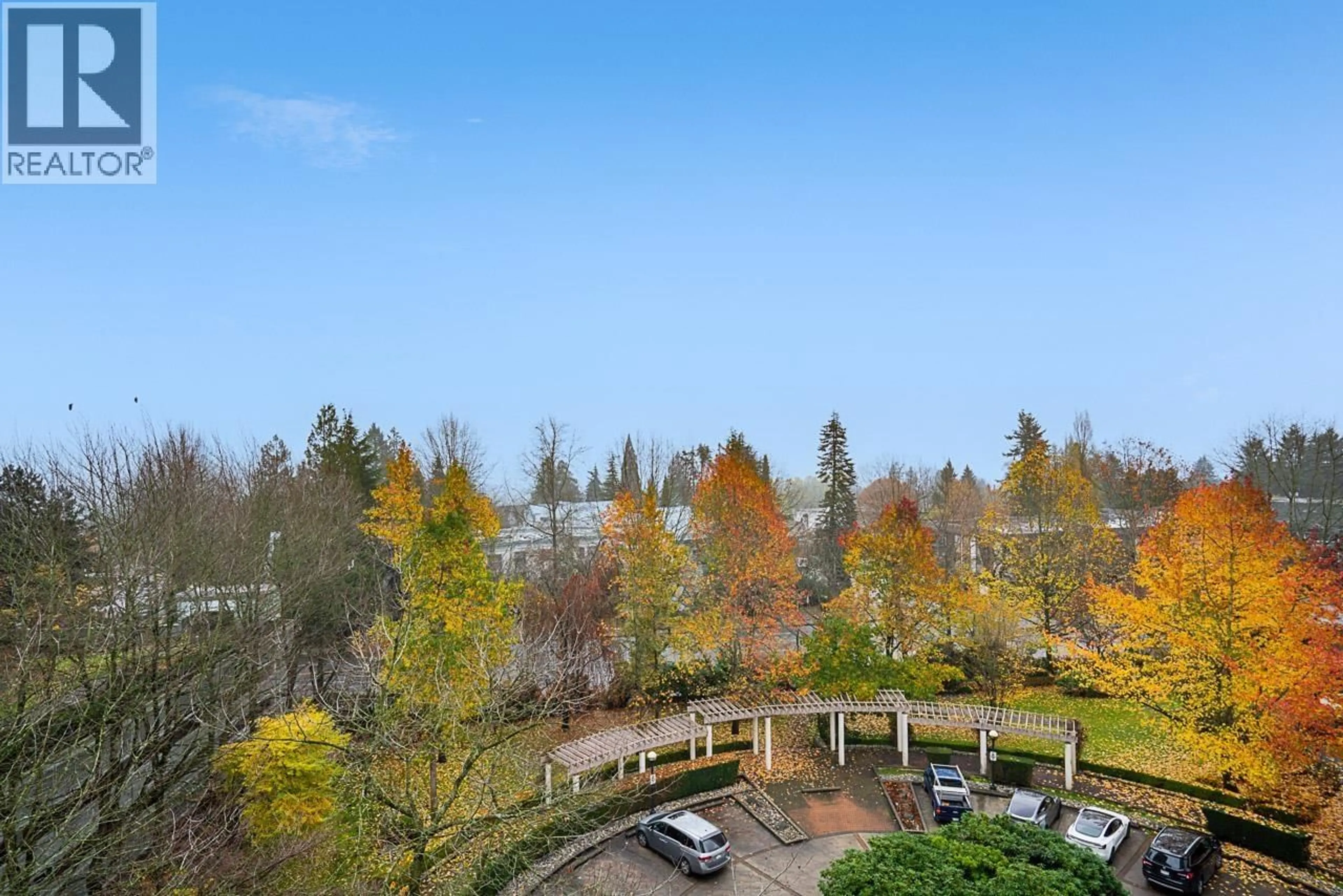 A pic from outside/outdoor area/front of a property/back of a property/a pic from drone, forest/trees view for 607 - 5899 WILSON AVENUE, Burnaby British Columbia V5H4R9