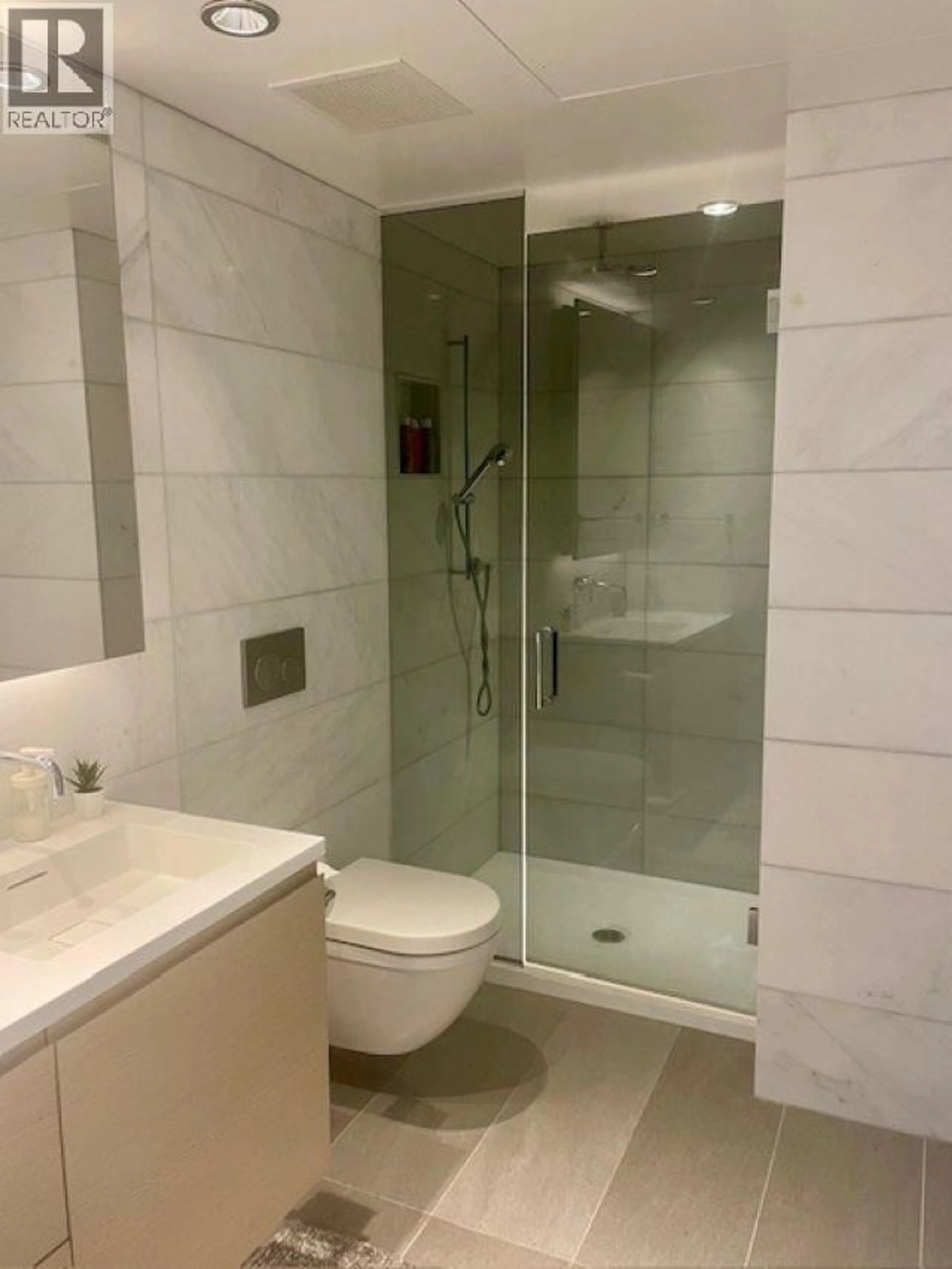 Standard bathroom, ceramic/tile floor for 1803 - 1289 HORNBY STREET, Vancouver British Columbia V6Z0G7