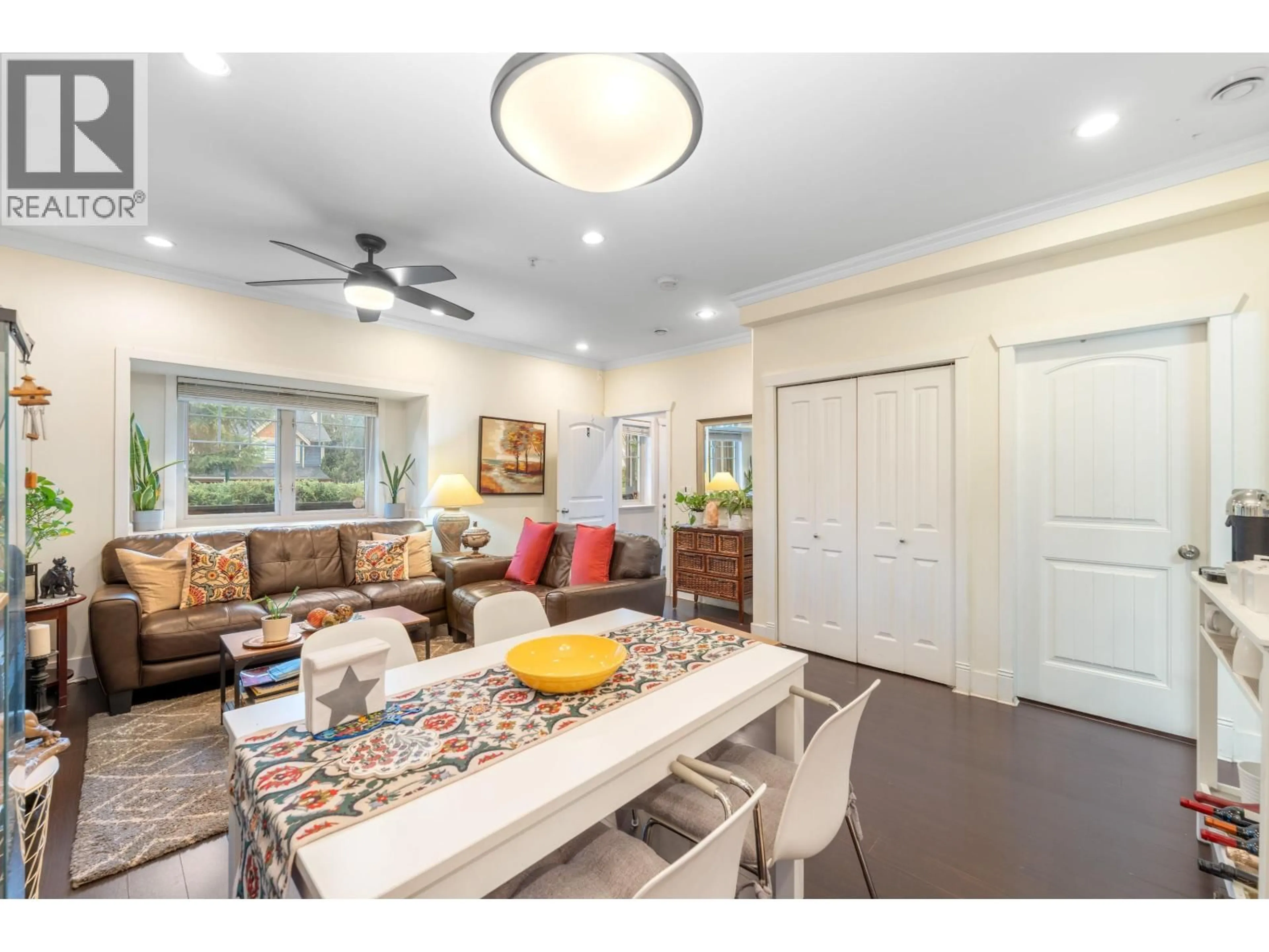 Open concept kitchen, unknown for 1636 12TH AVENUE, Vancouver British Columbia V5N2A3