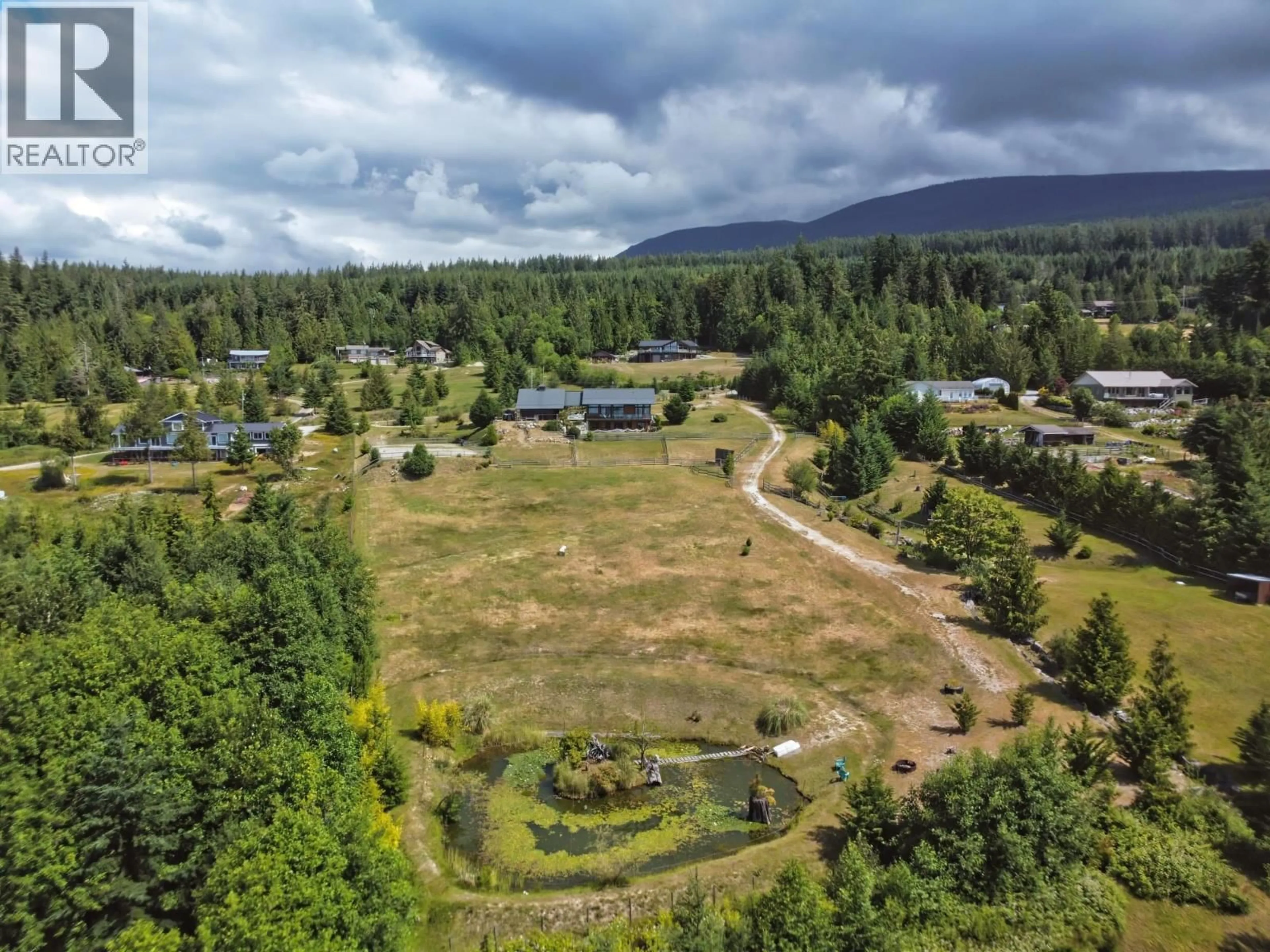 A pic from outside/outdoor area/front of a property/back of a property/a pic from drone, mountain view for 2247 PIXTON ROAD, Roberts Creek British Columbia V0N2W5