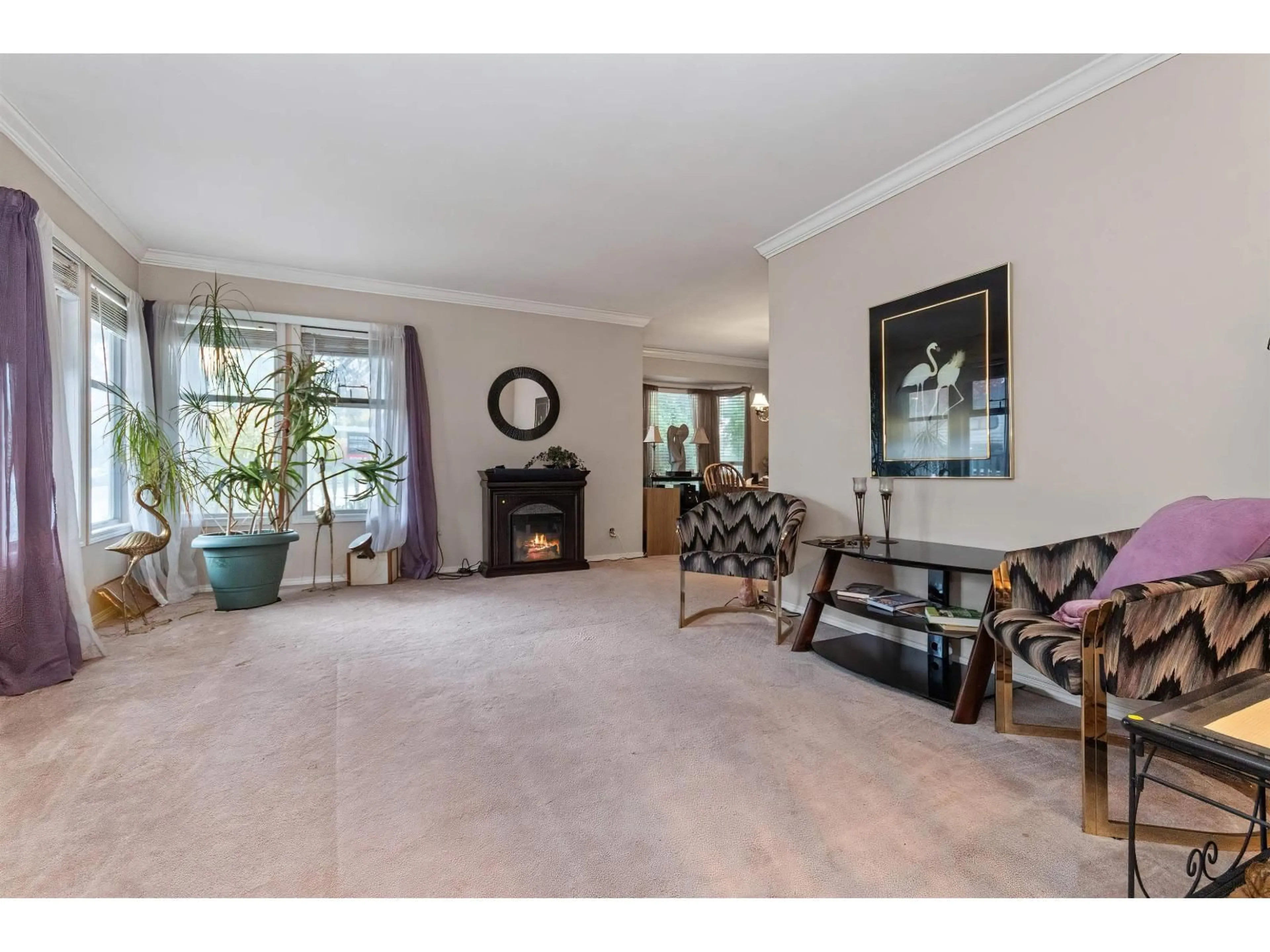 Living room with furniture, unknown for 34825 CASSIAR, Abbotsford British Columbia V2S7G9