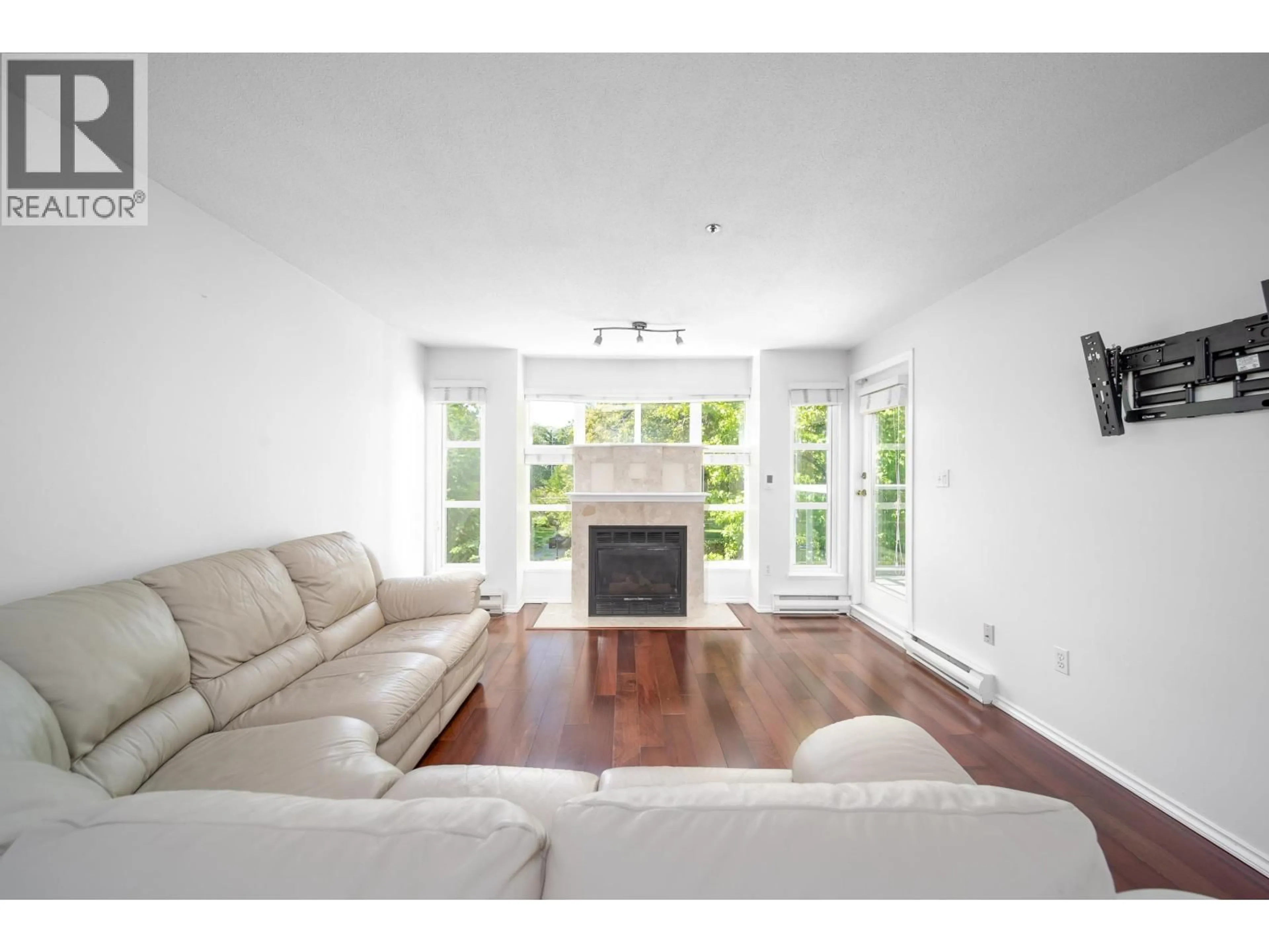 Living room with furniture, unknown for 302 - 8728 MARINE DRIVE, Vancouver British Columbia V6P6A4