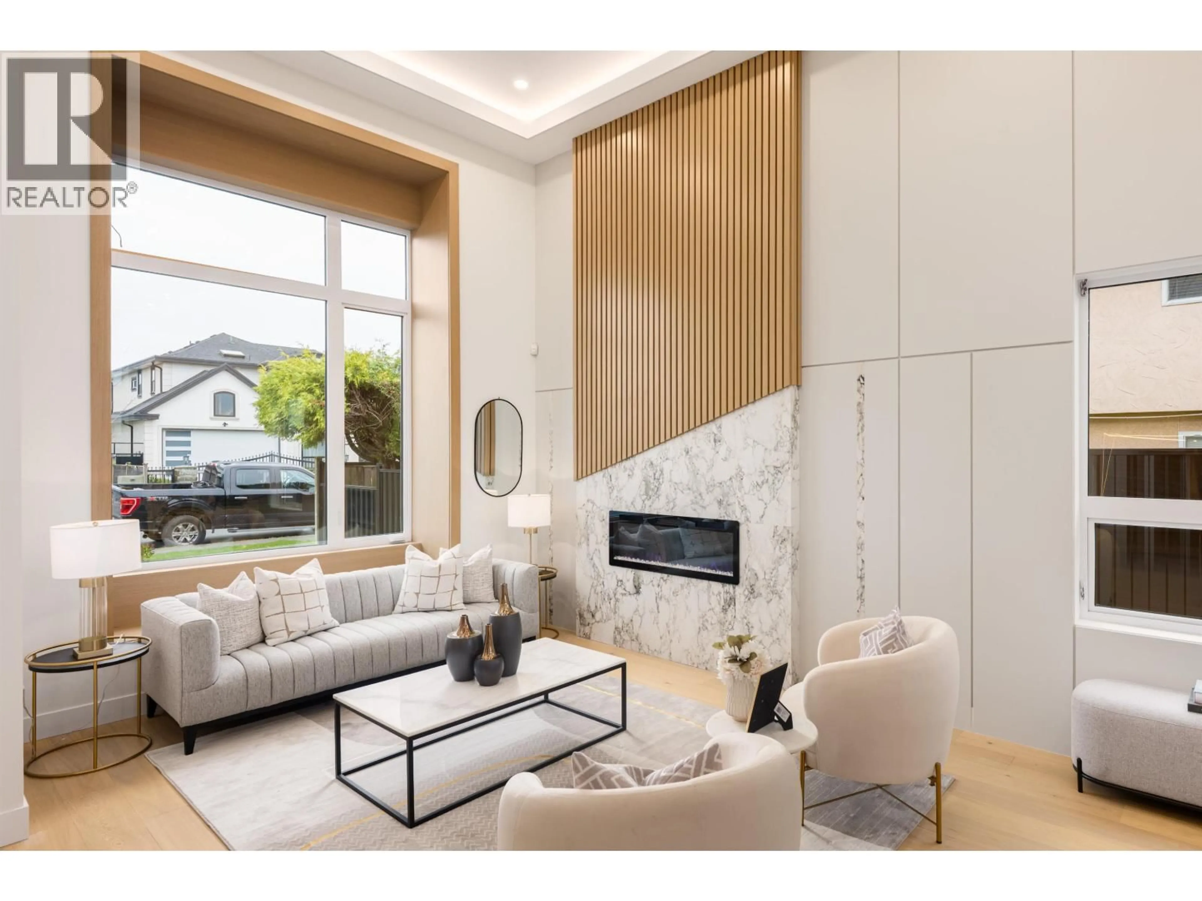 Living room with furniture, unknown for 3651 BOWEN DRIVE, Richmond British Columbia V7C4C8