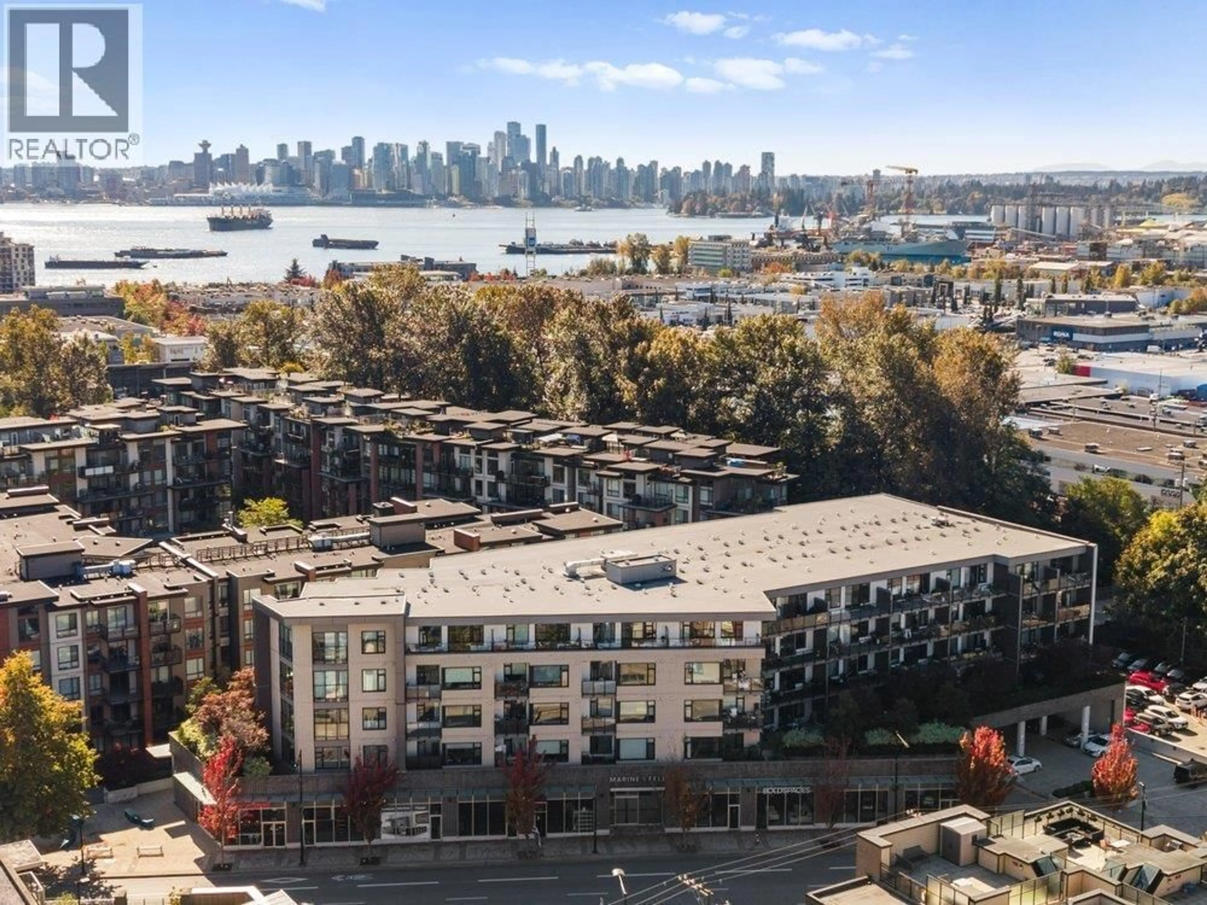 A pic from outside/outdoor area/front of a property/back of a property/a pic from drone, city buildings view from balcony for 509 - 725 MARINE DRIVE, North Vancouver British Columbia V7M0G2