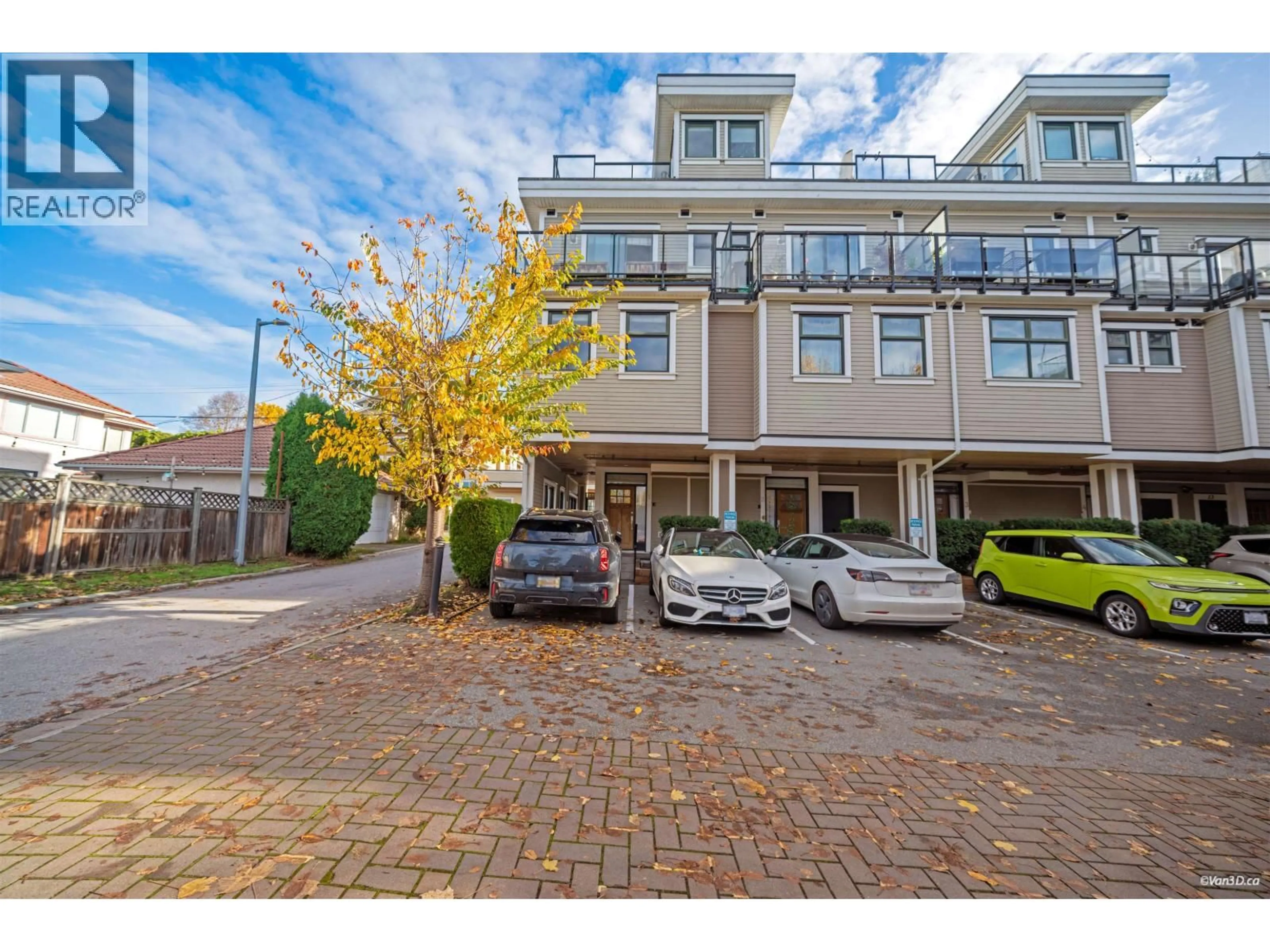 A pic from outside/outdoor area/front of a property/back of a property/a pic from drone, street for 1 - 3993 CHATHAM STREET, Richmond British Columbia V7E2Z6