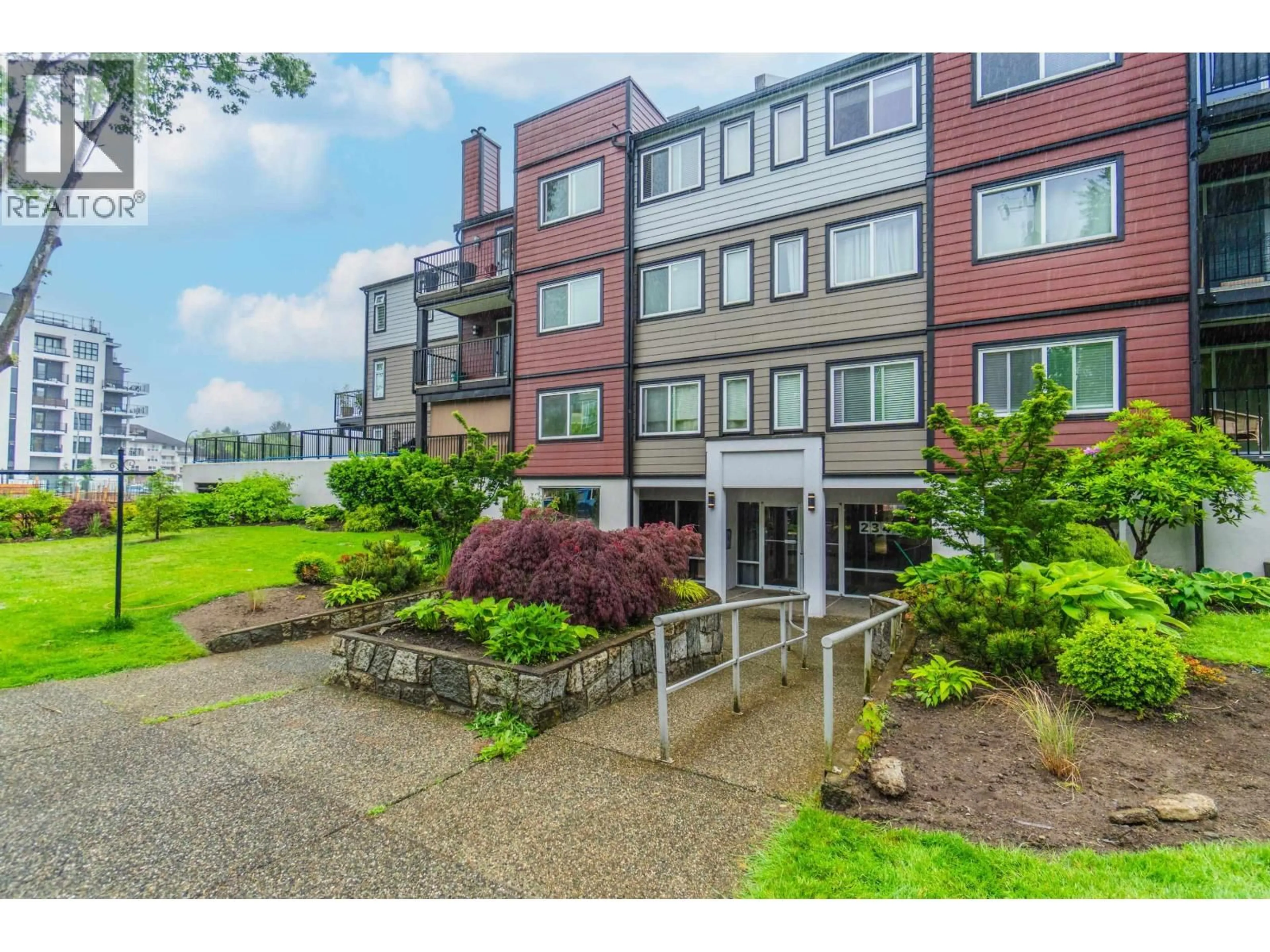 Unknown for 106 - 2344 ATKINS AVENUE, Port Coquitlam British Columbia V3C1Y8