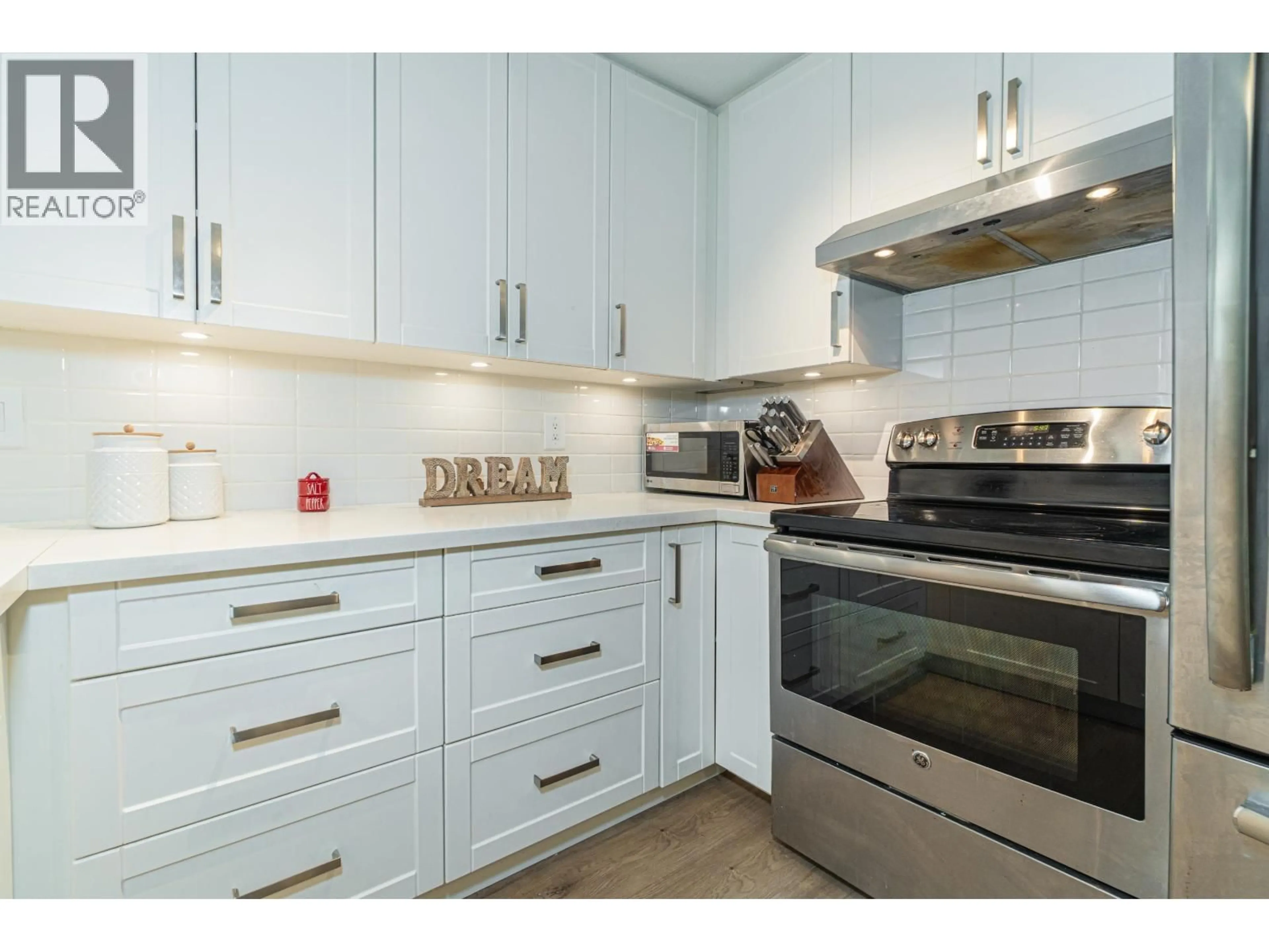 Unknown for 106 - 2344 ATKINS AVENUE, Port Coquitlam British Columbia V3C1Y8