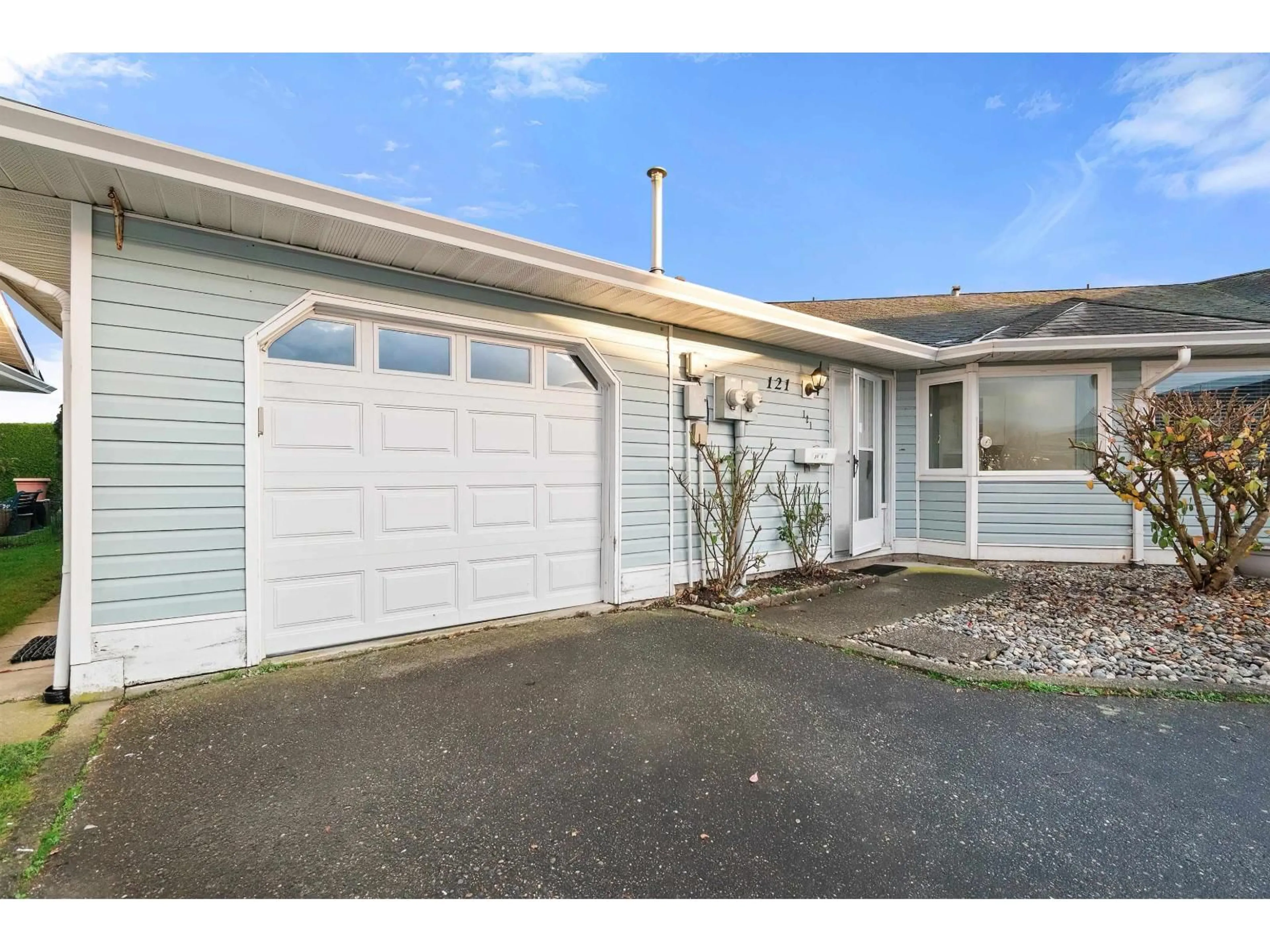 Unknown for 121 - 7610 EVANS, ROAD, Chilliwack British Columbia V2R2X9