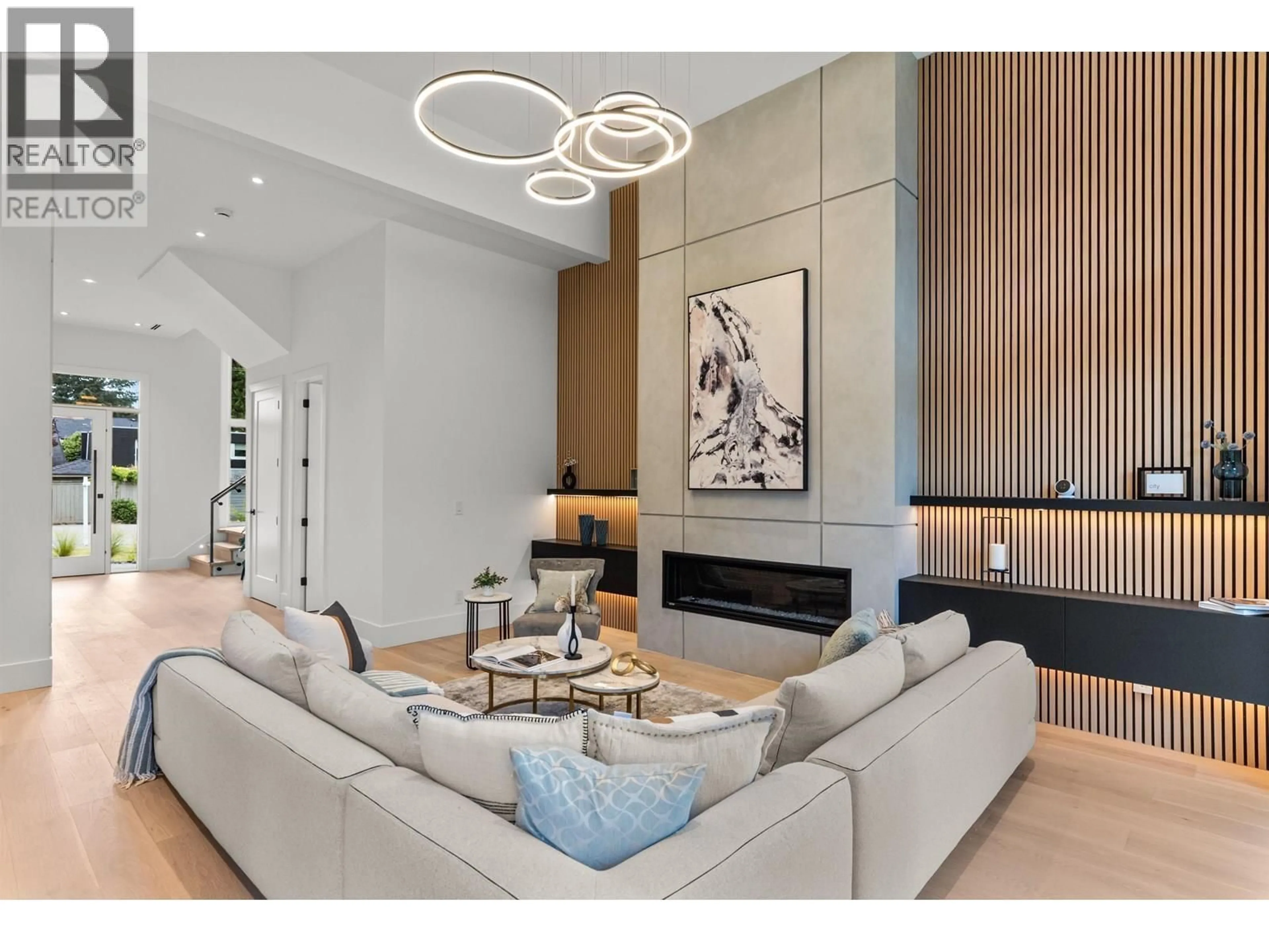 Living room with furniture, unknown for 1616 BRAID ROAD, Delta British Columbia V4L1T4