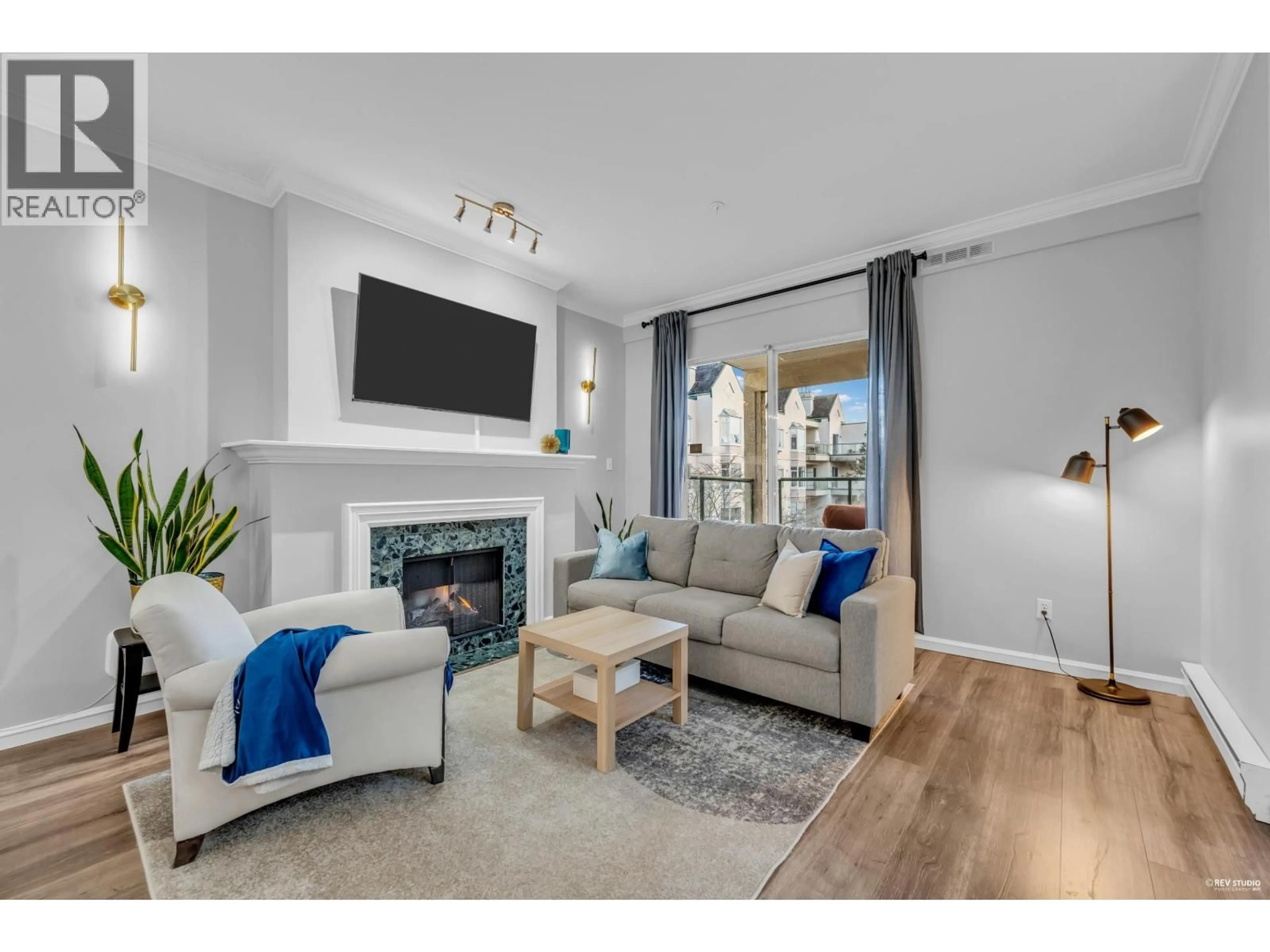 Living room with furniture, unknown for 217 - 7633 ST. ALBANS ROAD, Richmond British Columbia V6Y3W7