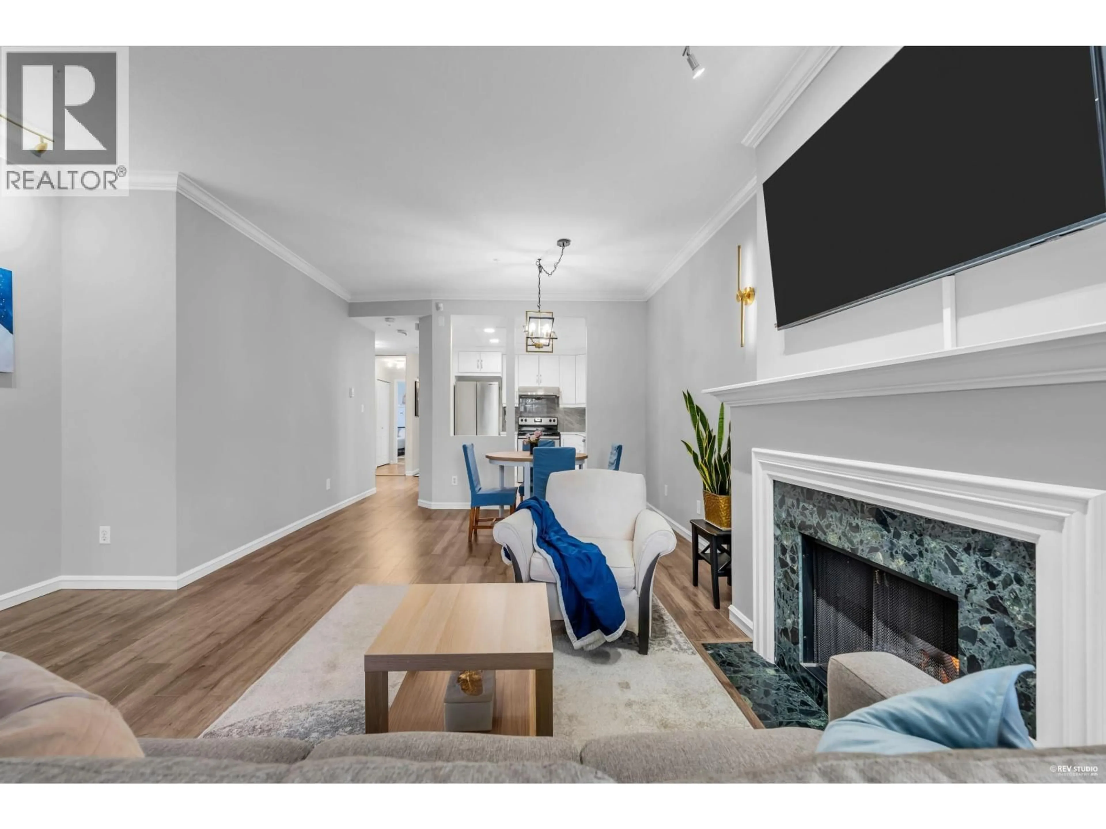 Living room with furniture, unknown for 217 - 7633 ST. ALBANS ROAD, Richmond British Columbia V6Y3W7