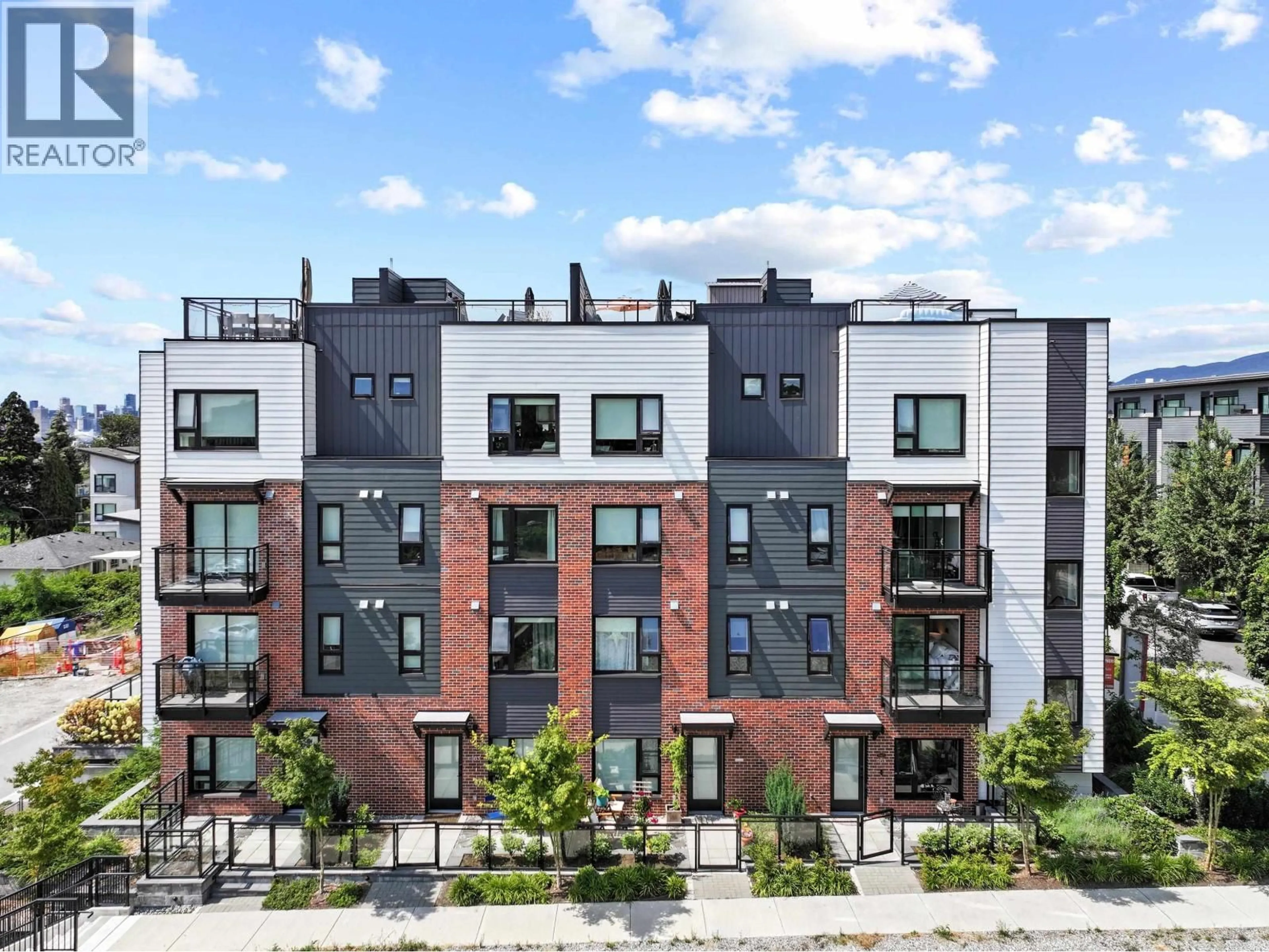 Unknown for 161 - 565 2ND STREET, North Vancouver British Columbia V7L1E1