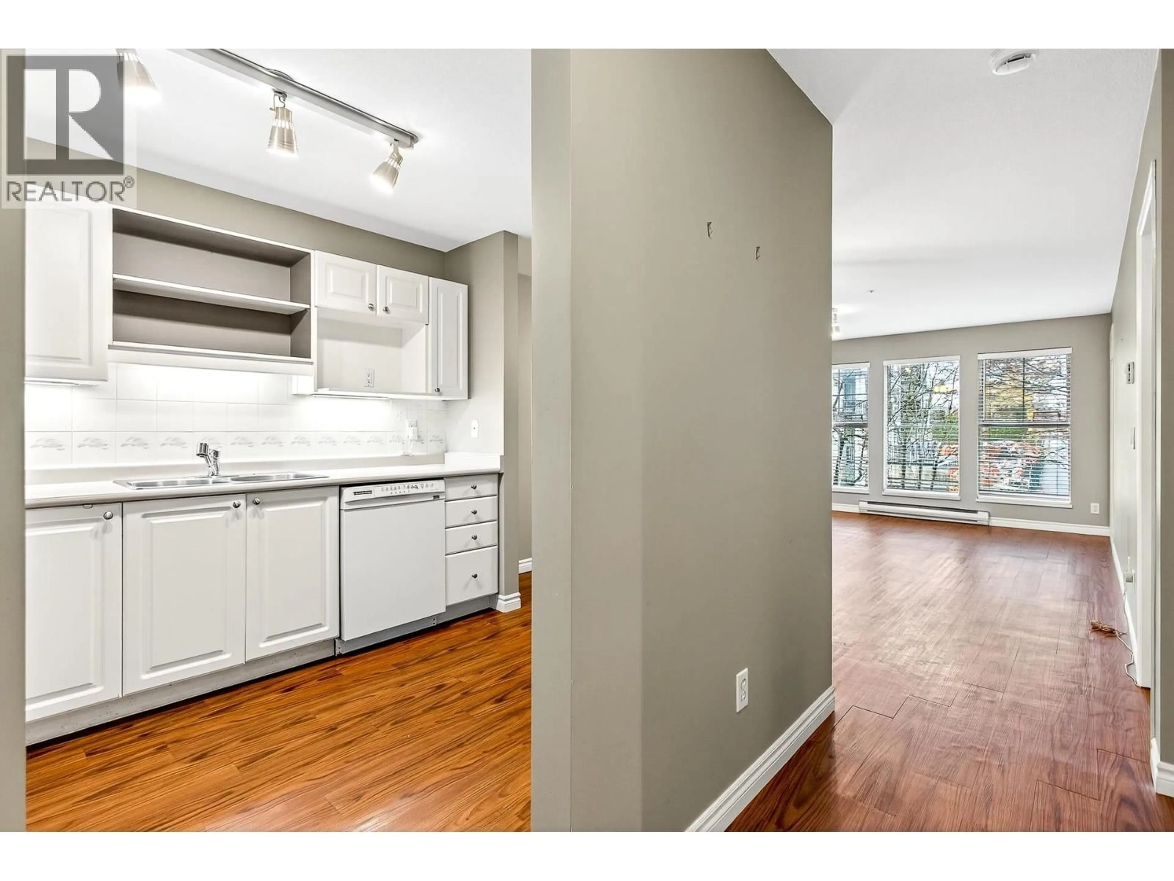 Open concept kitchen, unknown for 216 - 888 GAUTHIER AVENUE, Coquitlam British Columbia V3K6Y1