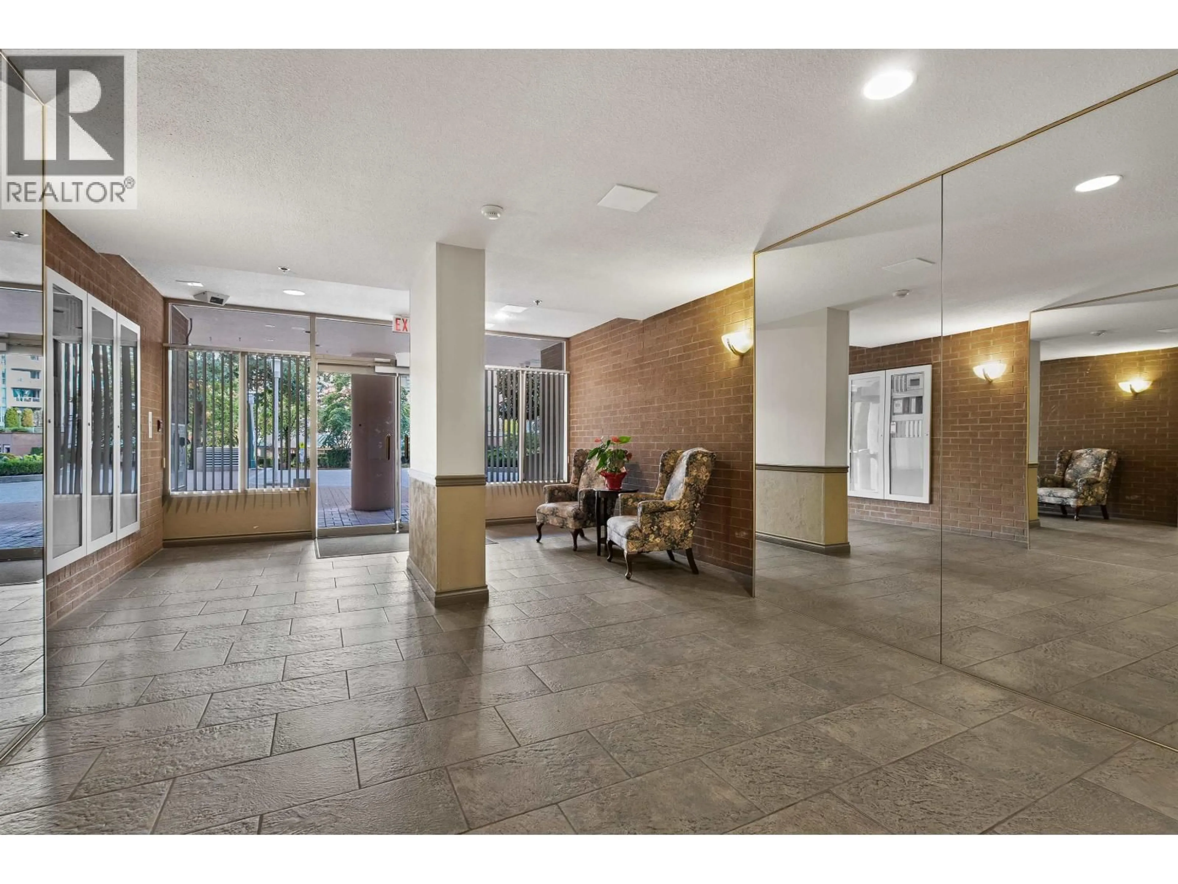 Lobby for 1405 - 1189 EASTWOOD STREET, Coquitlam British Columbia V3B7N5