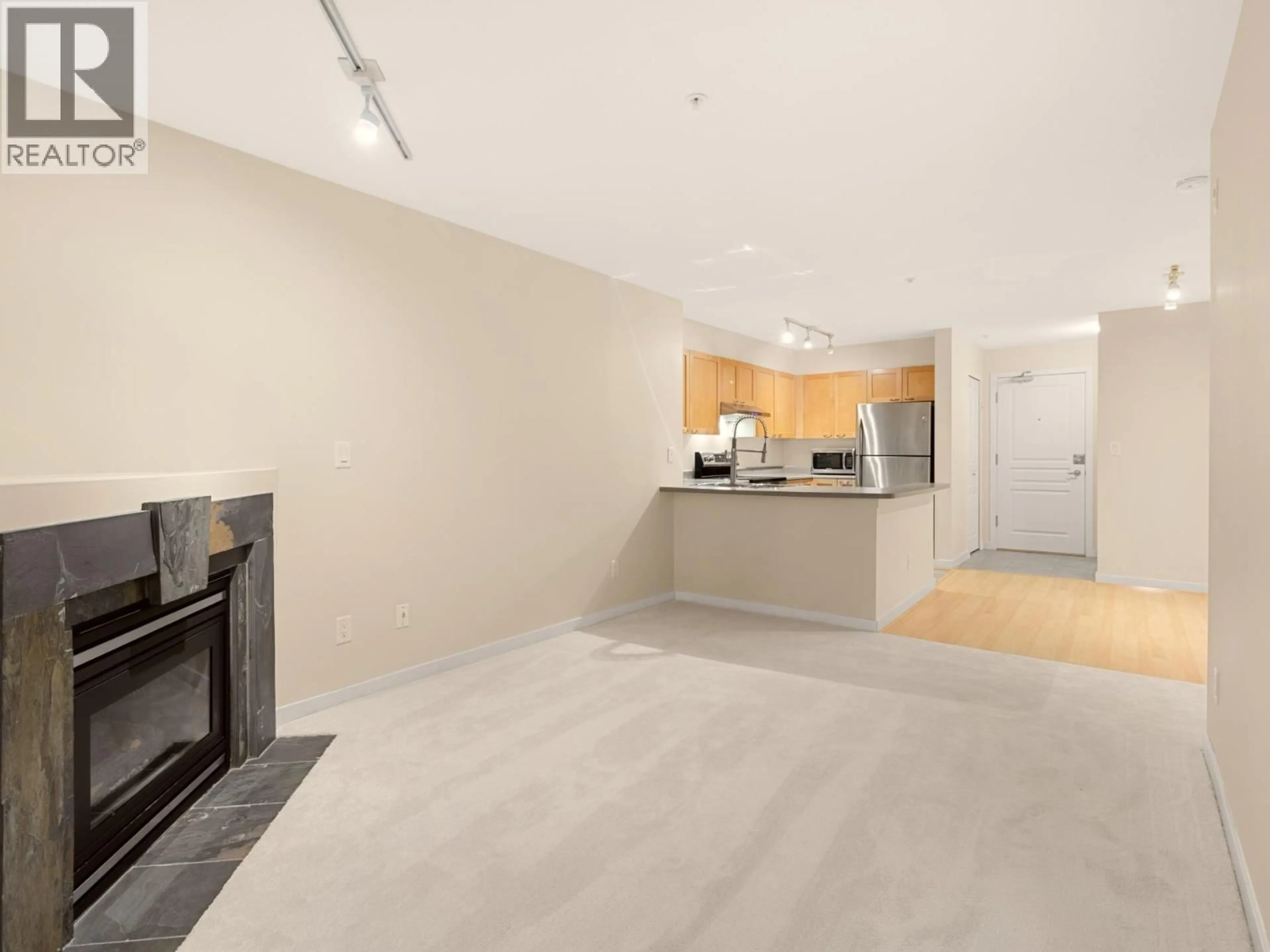 A pic of a room for 207 - 7383 GRIFFITHS DRIVE, Burnaby British Columbia V5E4M8