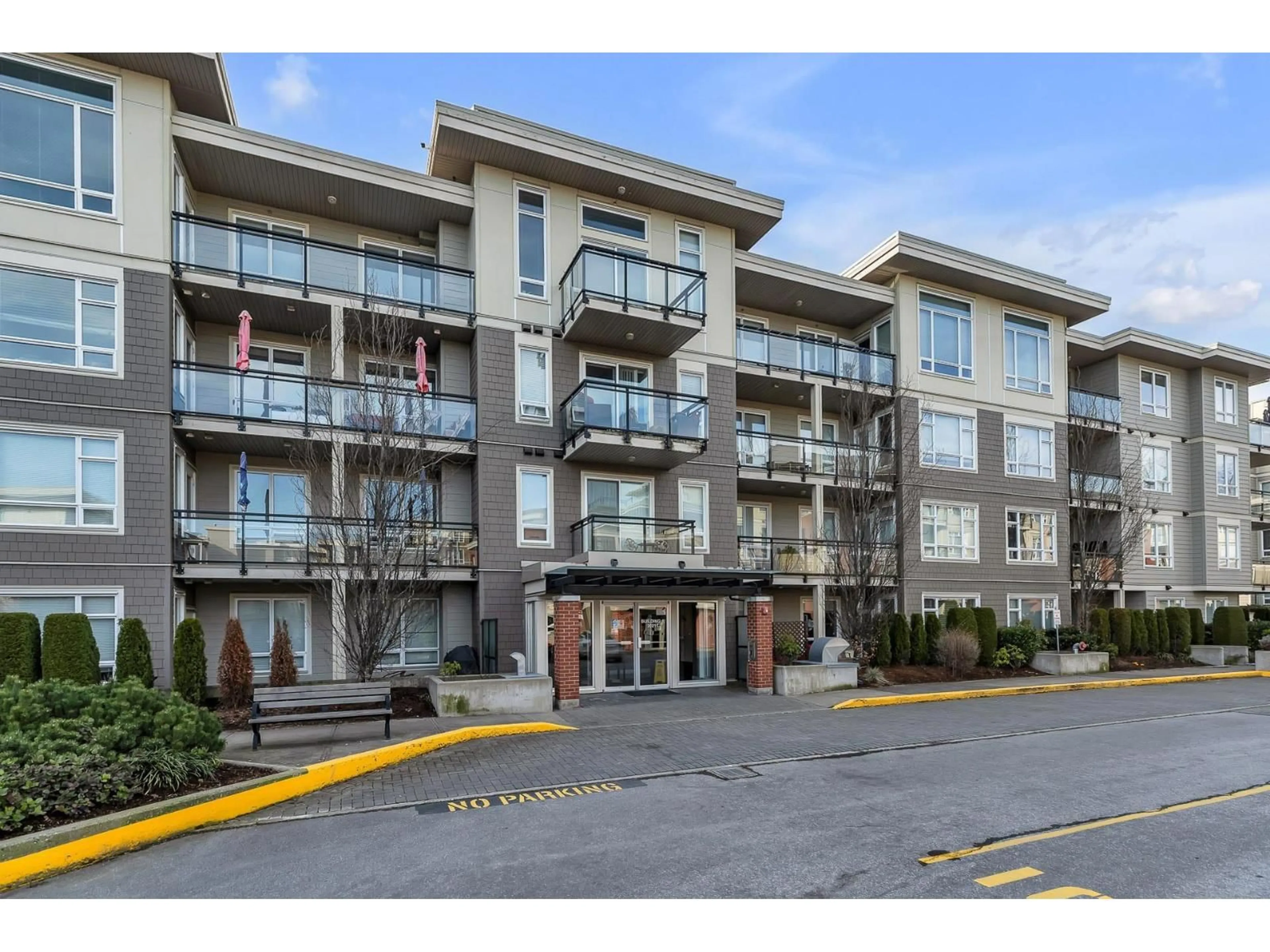 Unknown for A217 - 20211 66 AVENUE, Langley British Columbia V2Y0L4