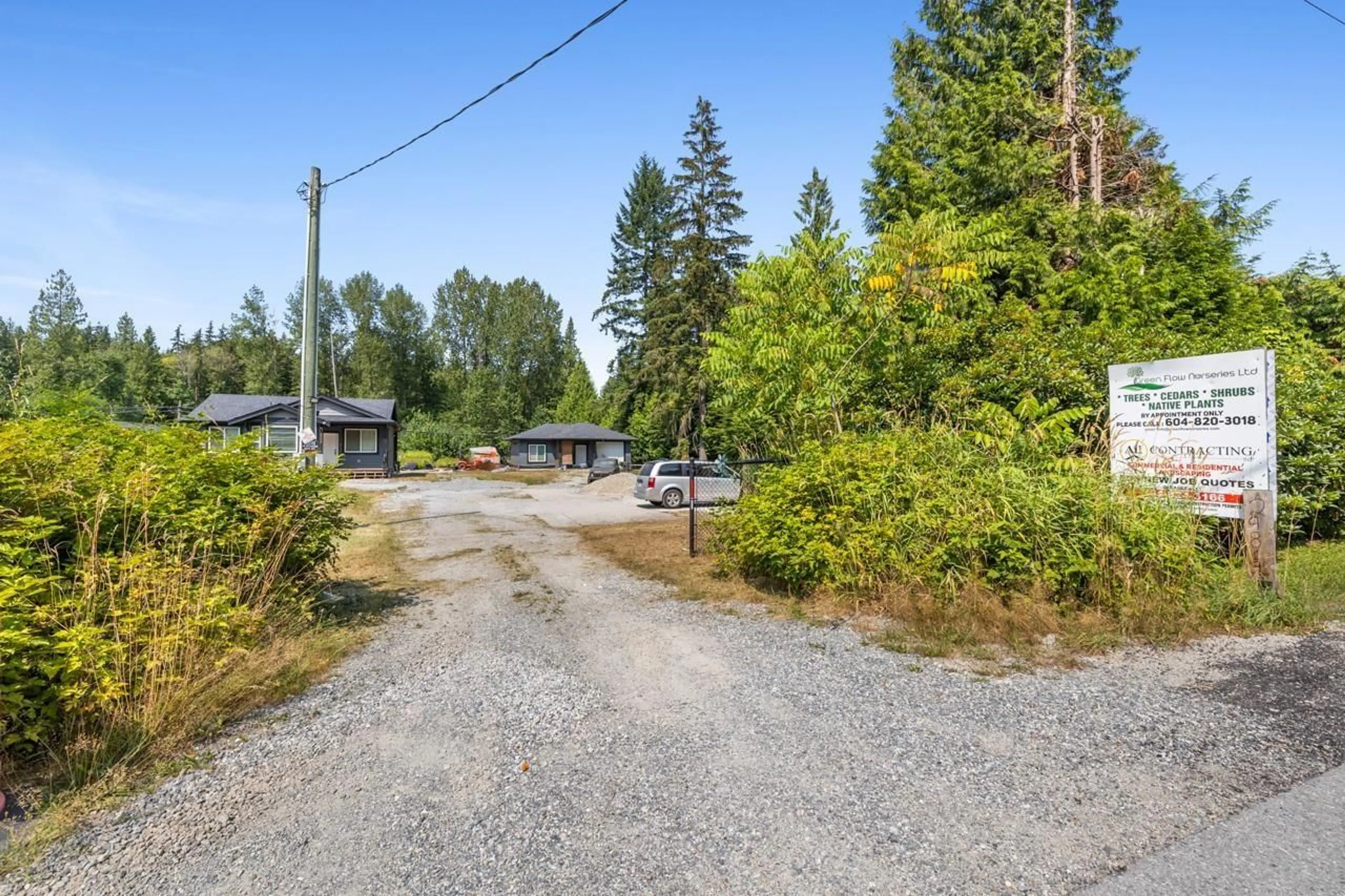 A pic from outside/outdoor area/front of a property/back of a property/a pic from drone, unknown for 29819 DEWDNEY TRUNK, Mission British Columbia V4S1B7