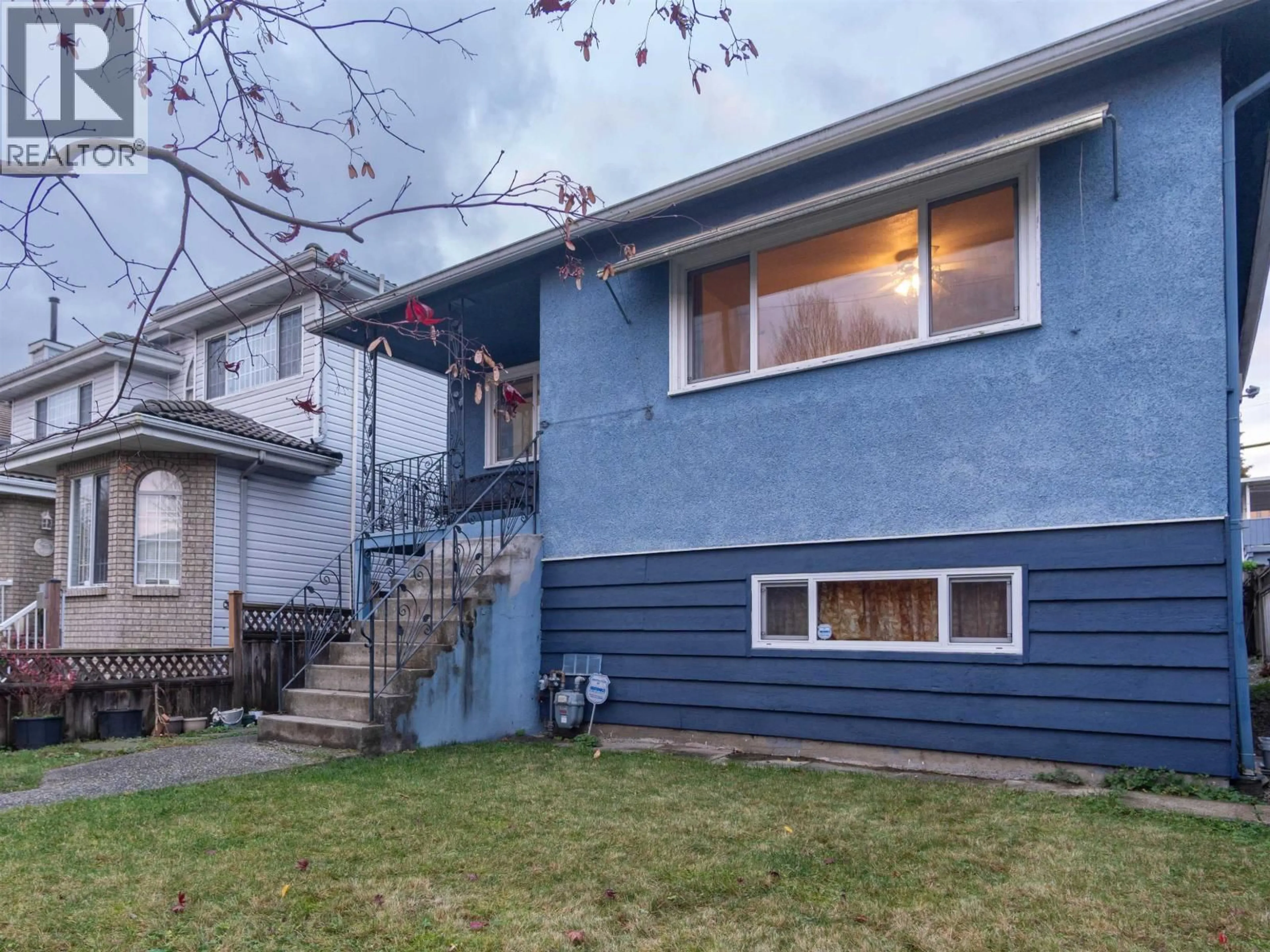 Home with vinyl exterior material, street for 4458 SKEENA STREET, Vancouver British Columbia V5R2L9