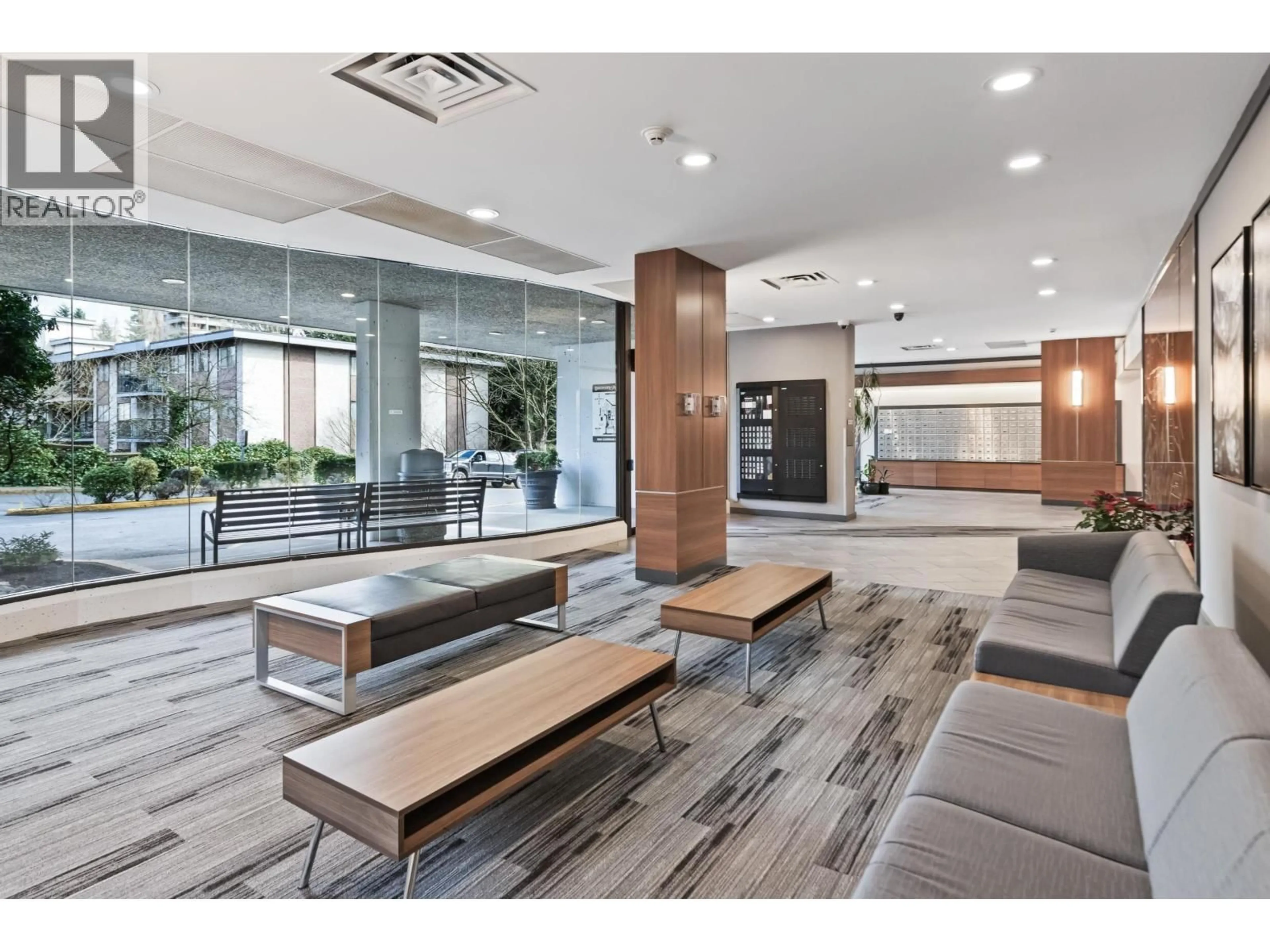 Lobby for 606 - 3980 CARRIGAN COURT, Burnaby British Columbia V3N4S6