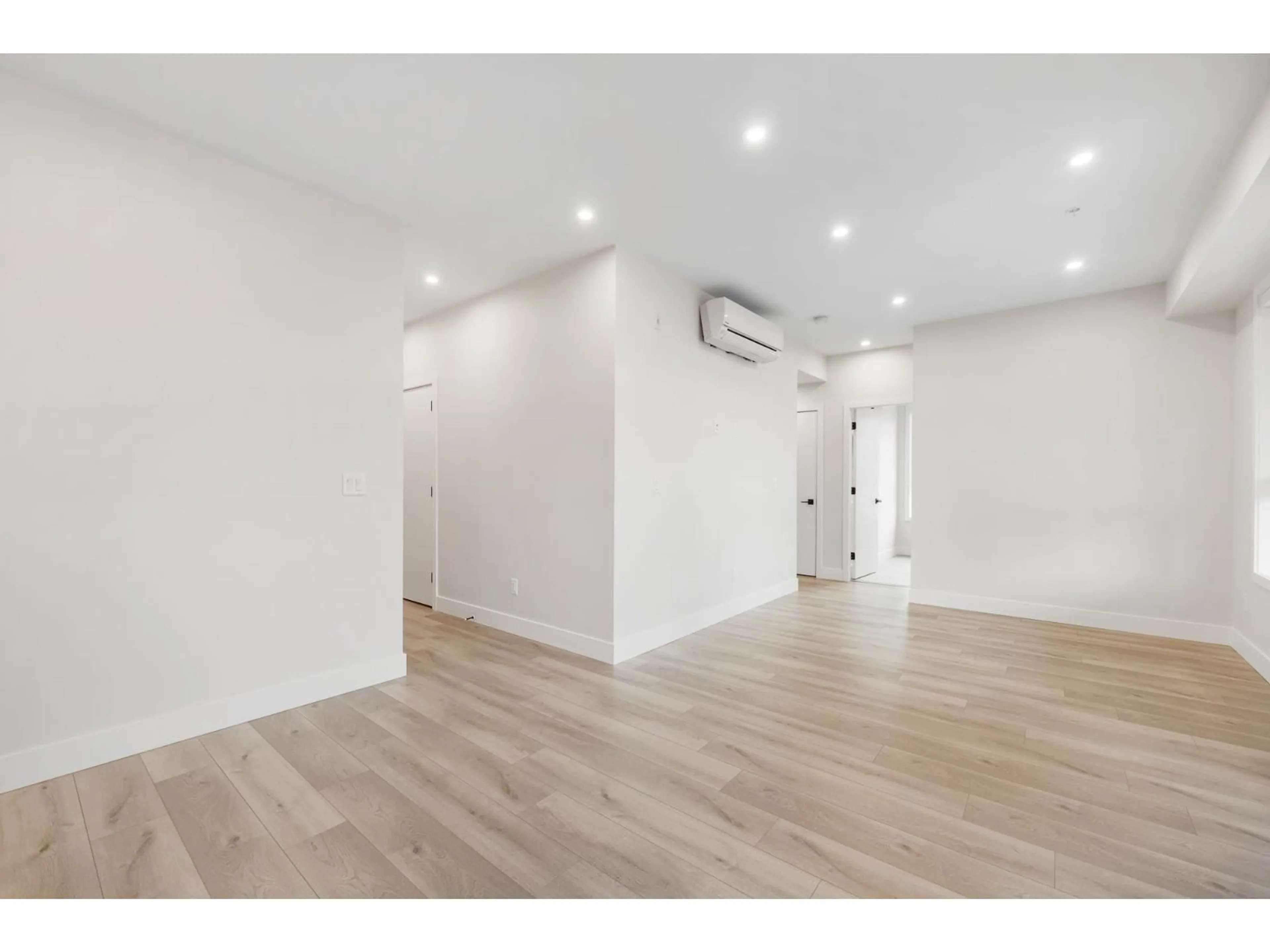 A pic of a room for 510 - 45505 CAMPUS DRIVE, Chilliwack British Columbia V2R6L2