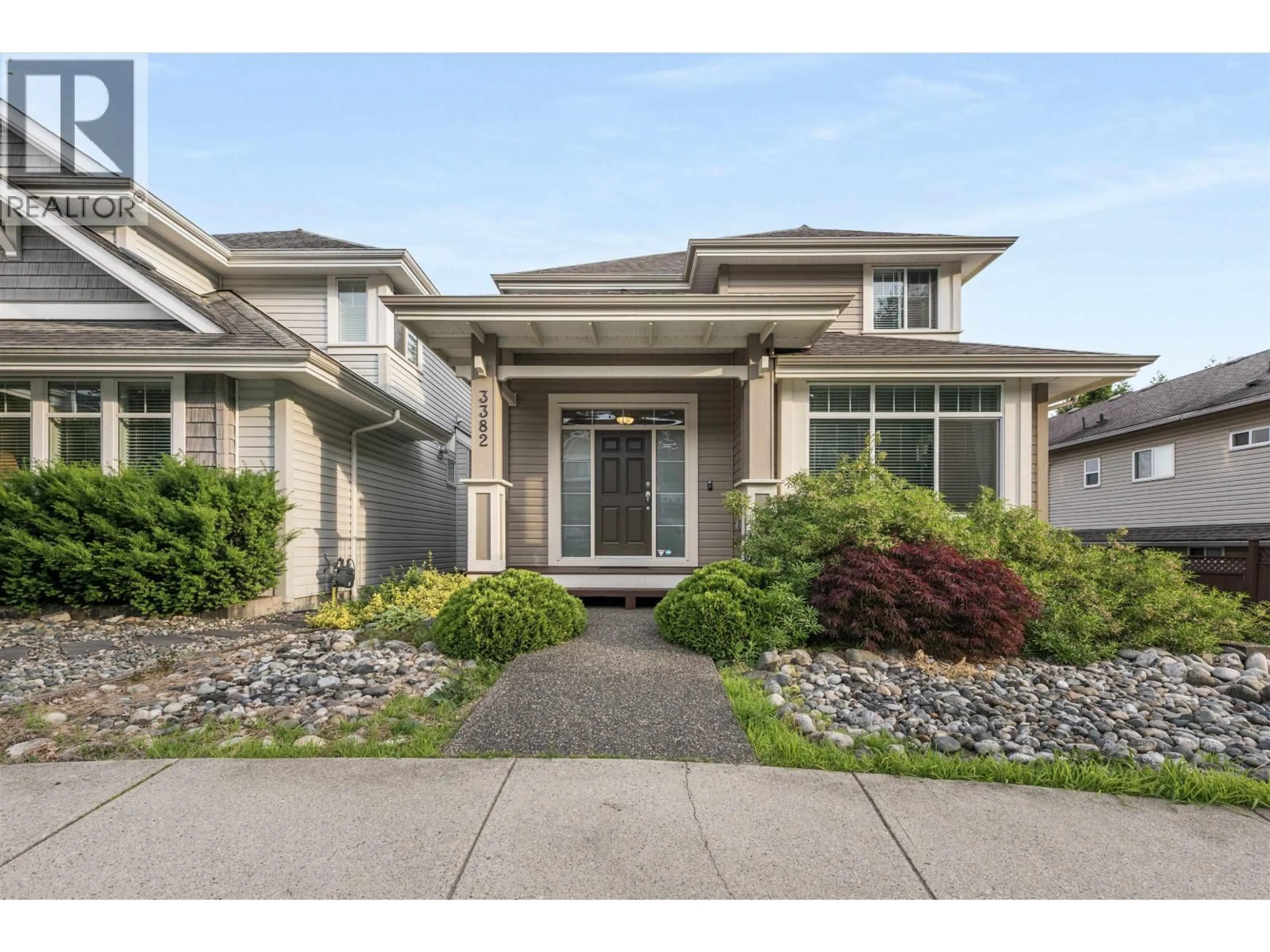 Home with vinyl exterior material, street for 3382 DARWIN AVENUE, Coquitlam British Columbia V3B0C9
