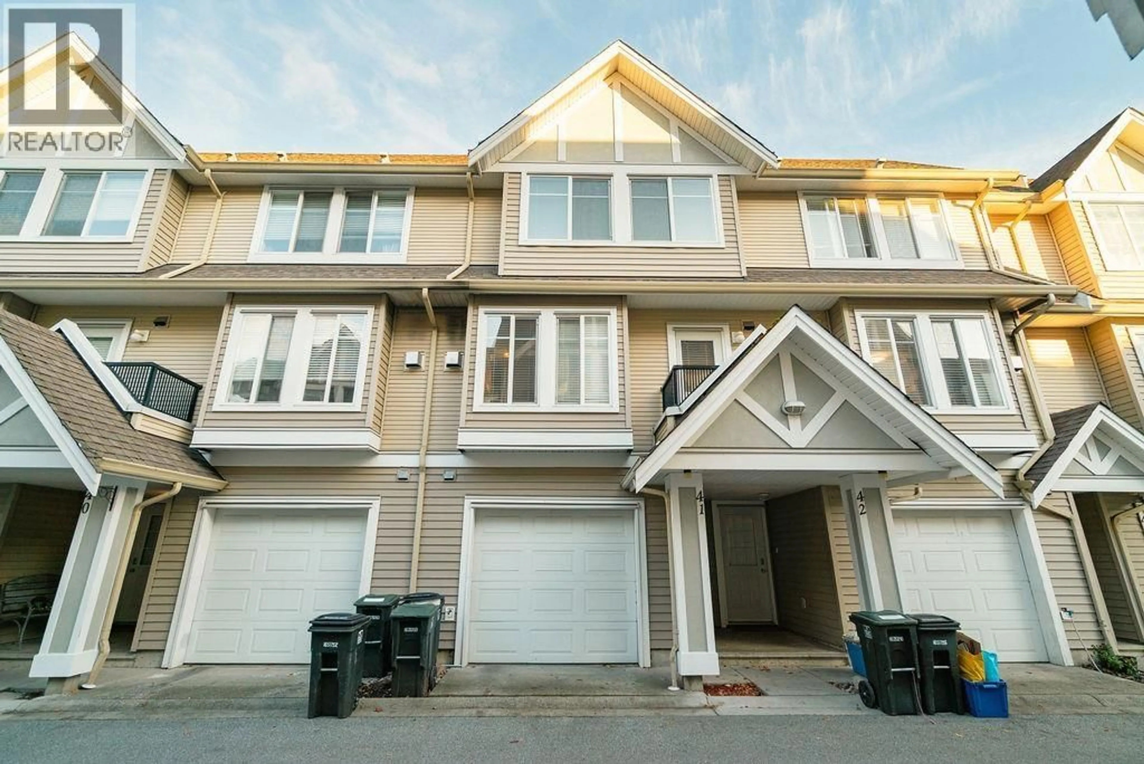 Unknown for 41 - 19141 124 AVENUE, Pitt Meadows British Columbia V3Y2V6