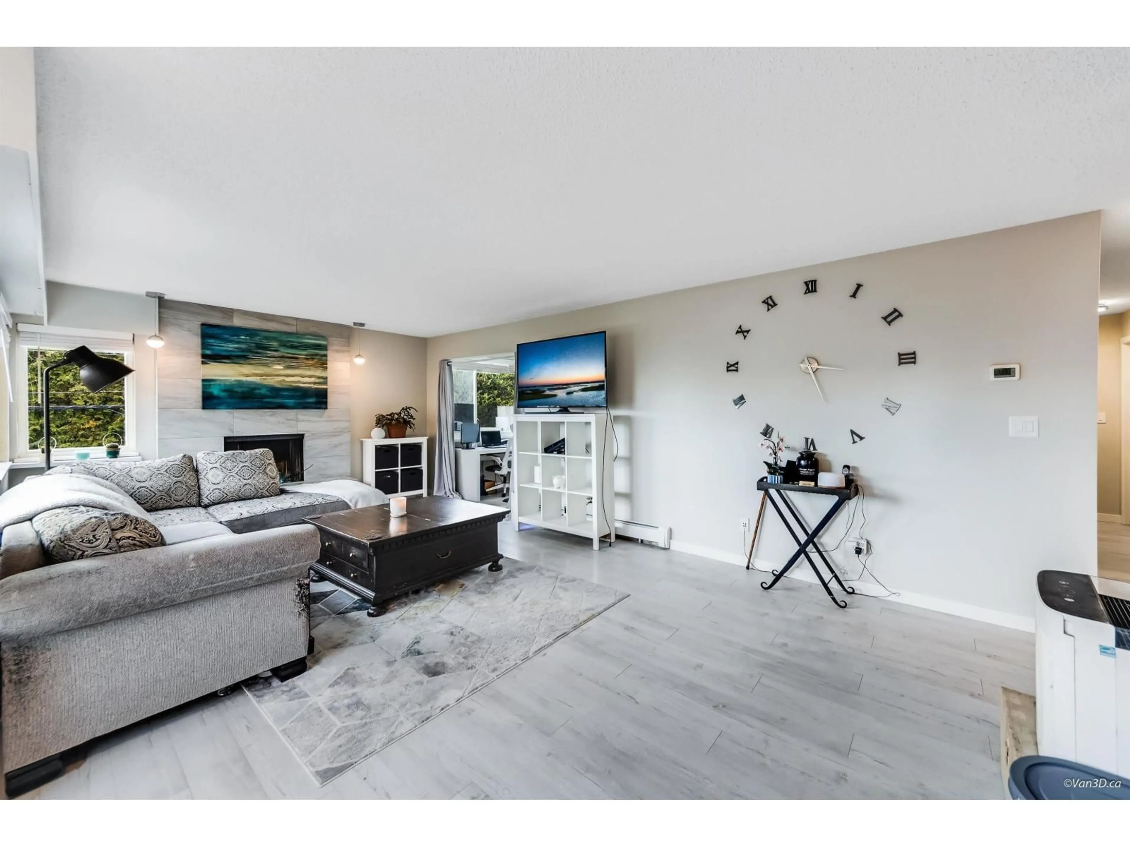 Living room with furniture, unknown for 207 - 1381 MARTIN, White Rock British Columbia V4B3W6