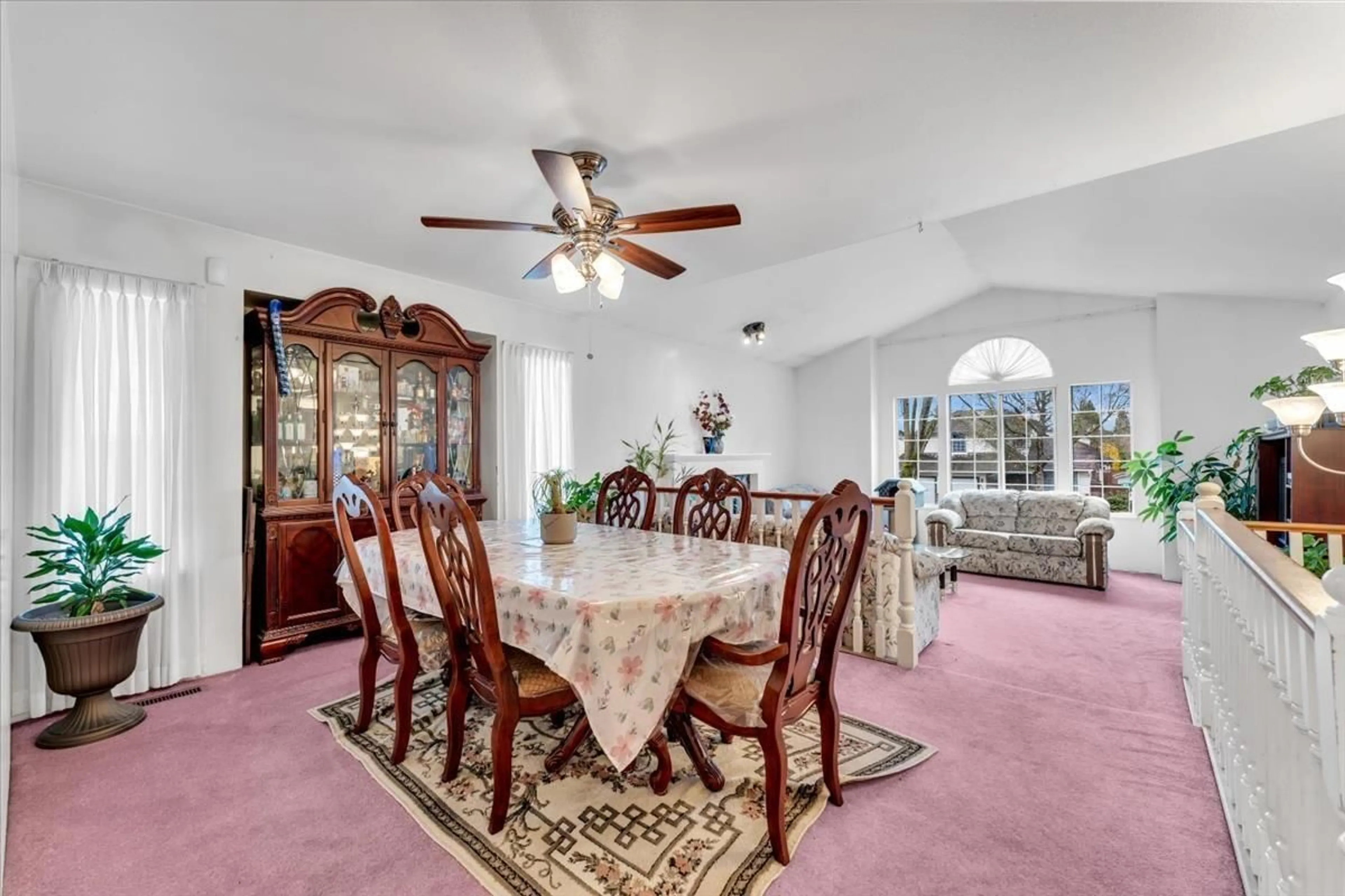 Dining room, unknown for 16059 93 AVENUE, Surrey British Columbia V4N3E3