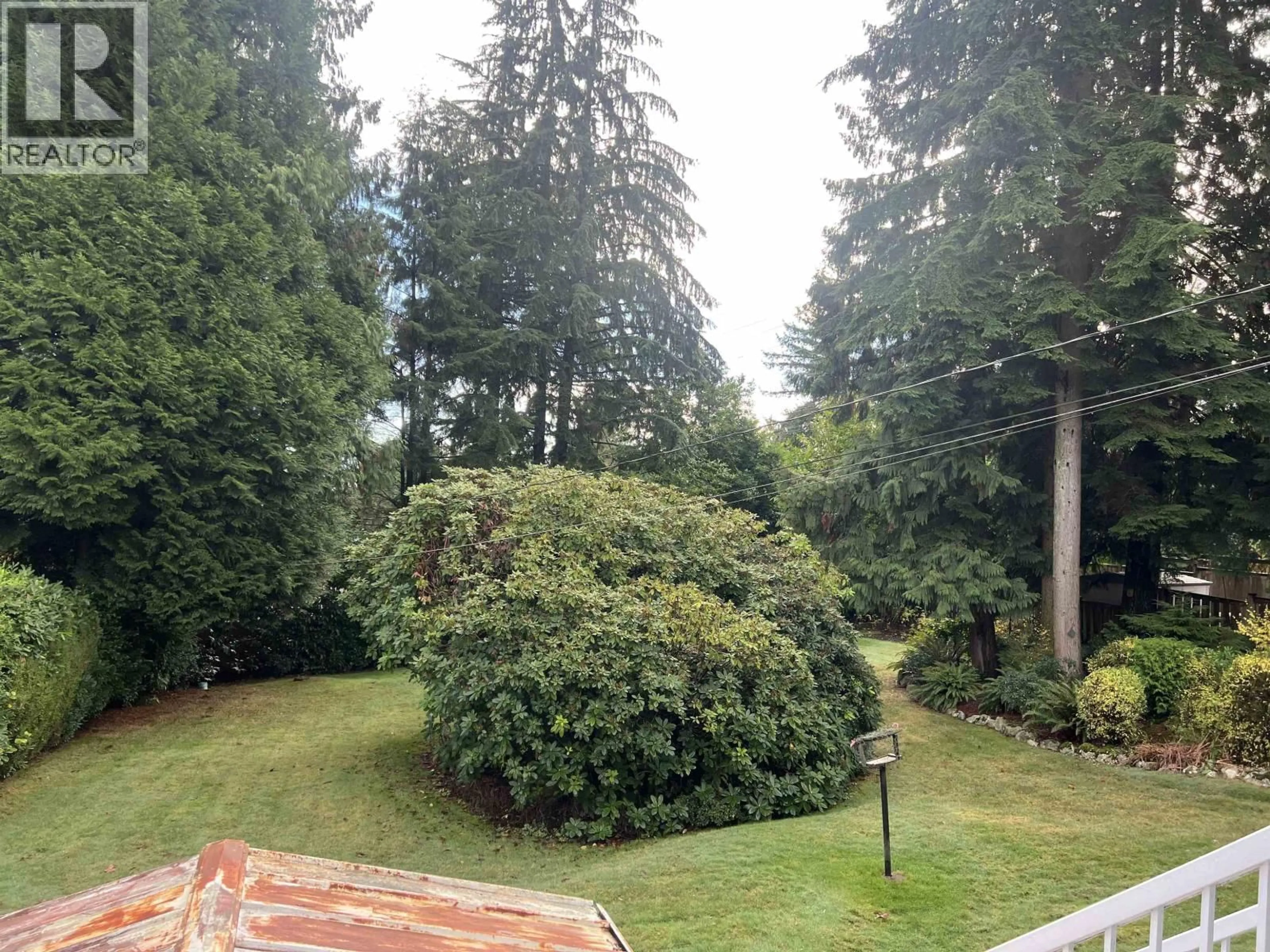 A pic from outside/outdoor area/front of a property/back of a property/a pic from drone, forest/trees view for 3005 FLEET STREET, Coquitlam British Columbia V3C3S1
