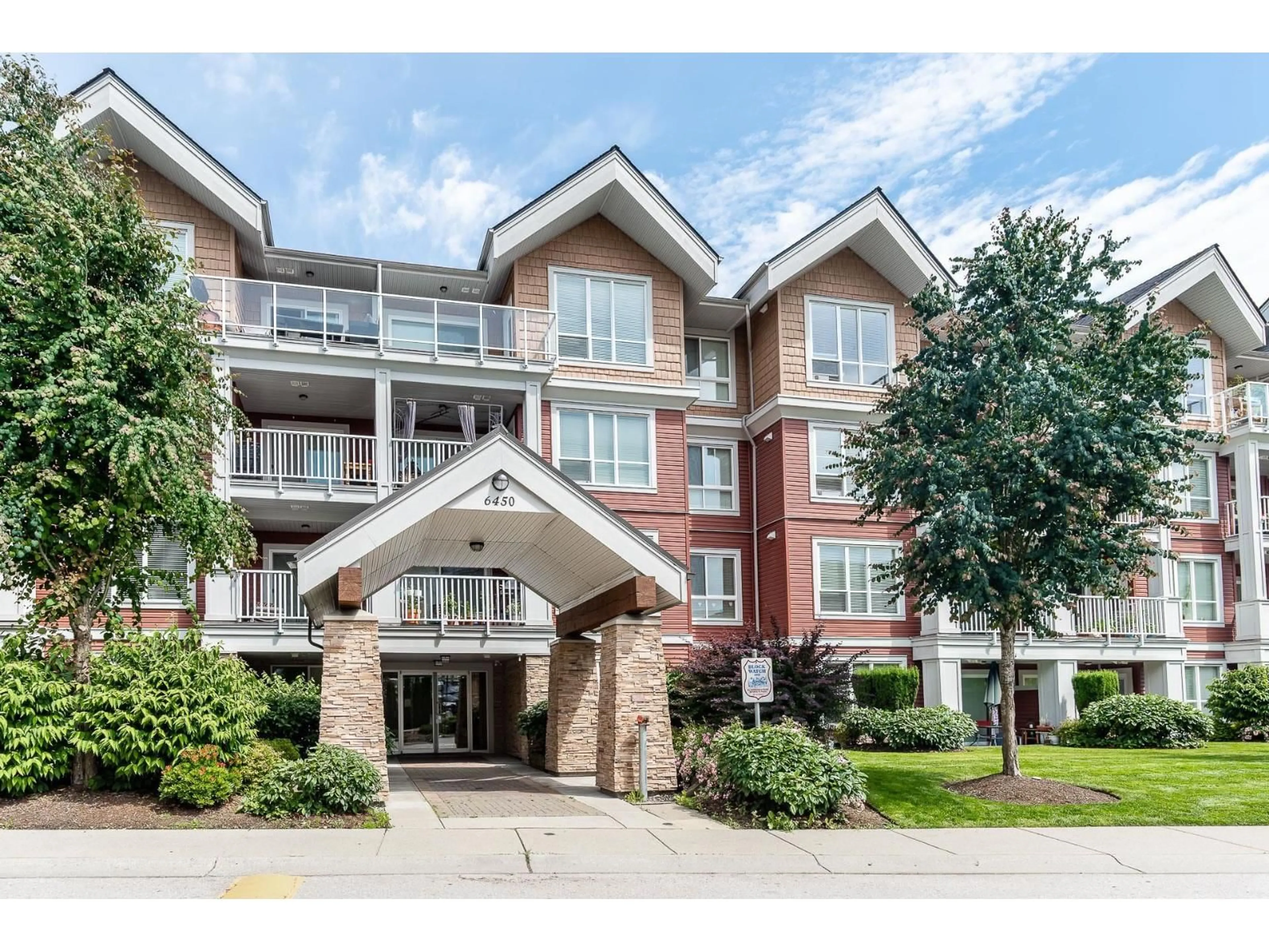 Unknown for 307 - 6450 194 STREET, Surrey British Columbia V4N6J8