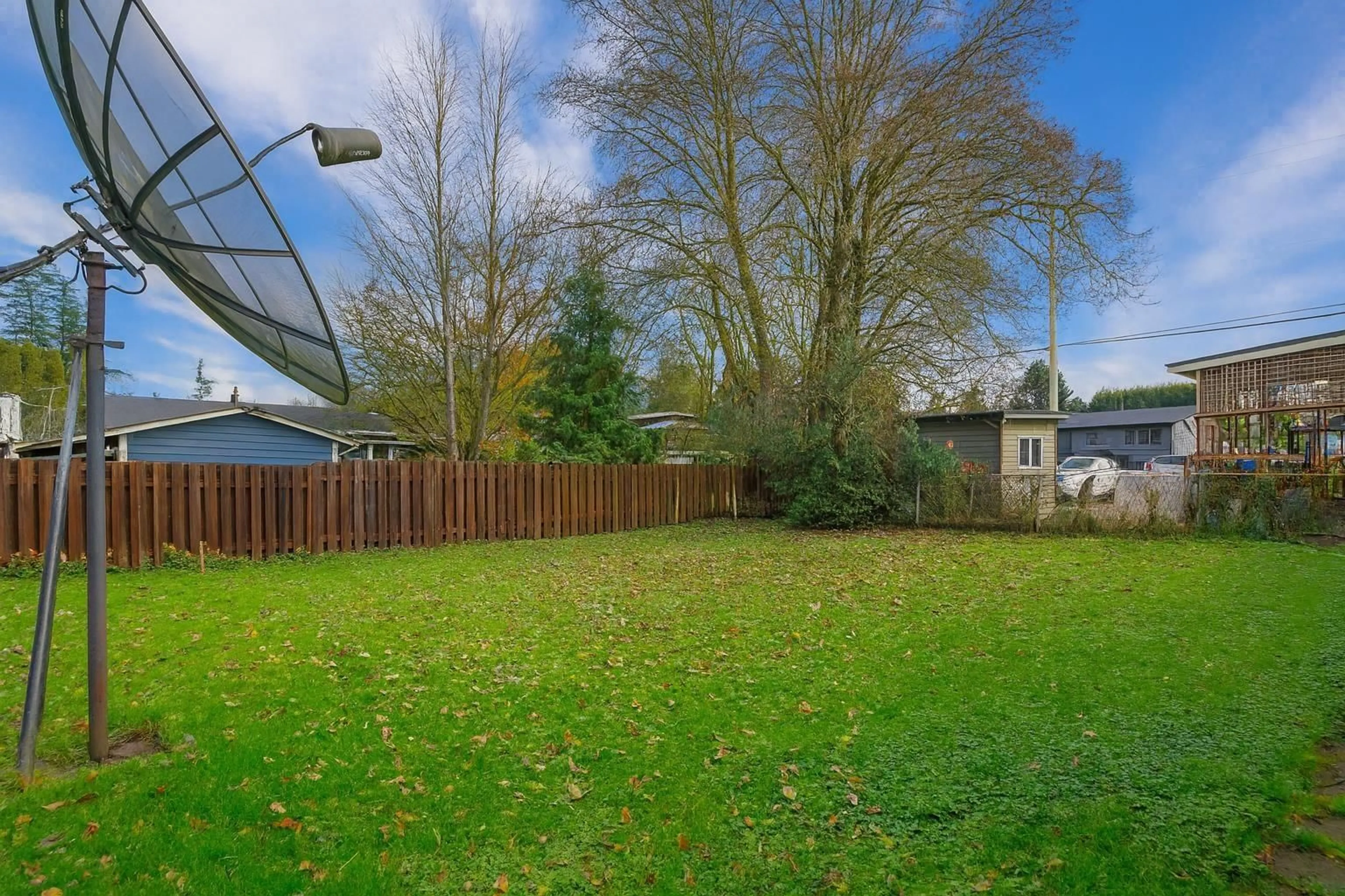 A pic from outside/outdoor area/front of a property/back of a property/a pic from drone, forest/trees view for 4820 200, Langley British Columbia V3A1L5