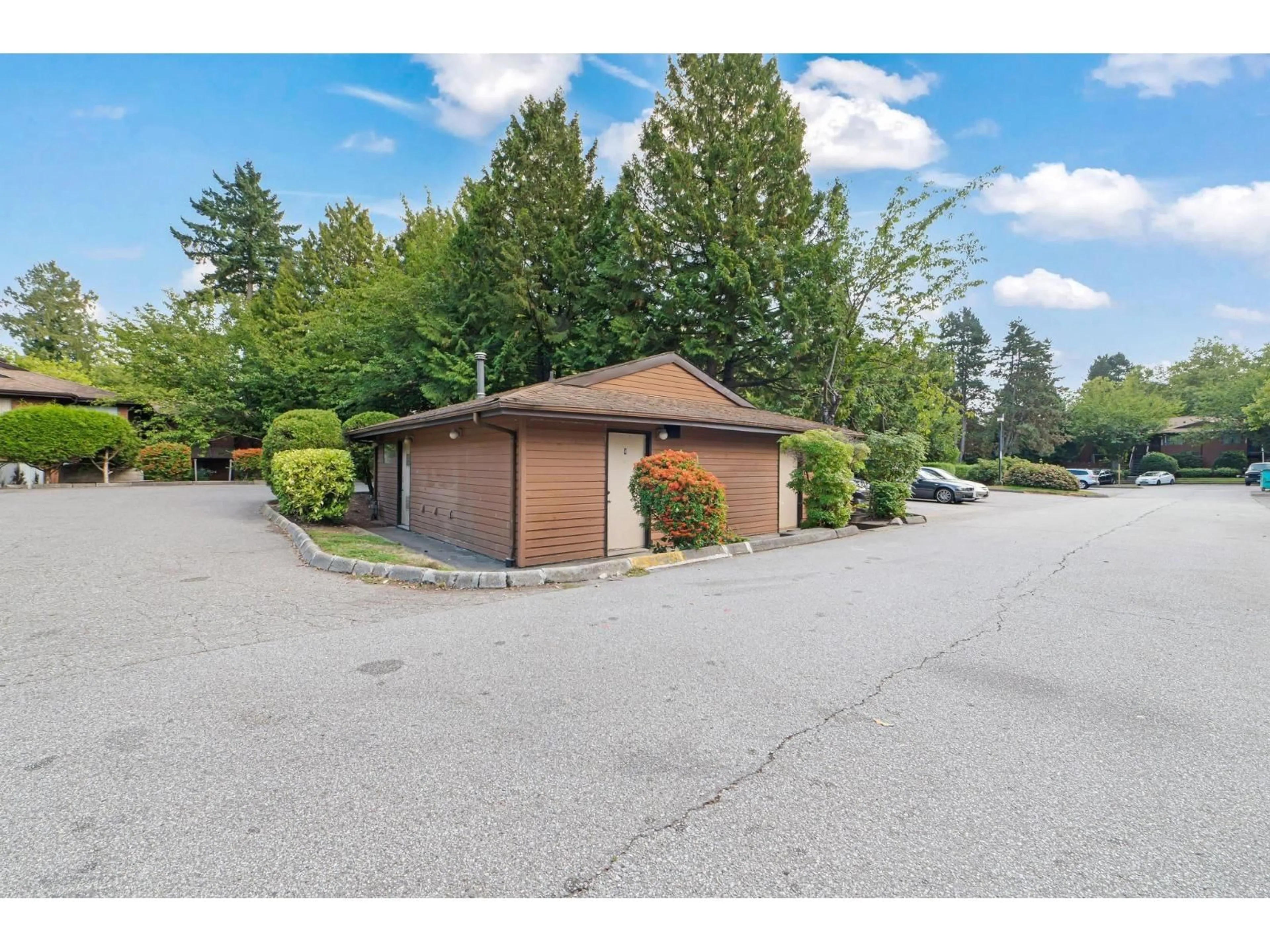 Unknown for 310 - 10620 150 STREET, Surrey British Columbia V3R7R9