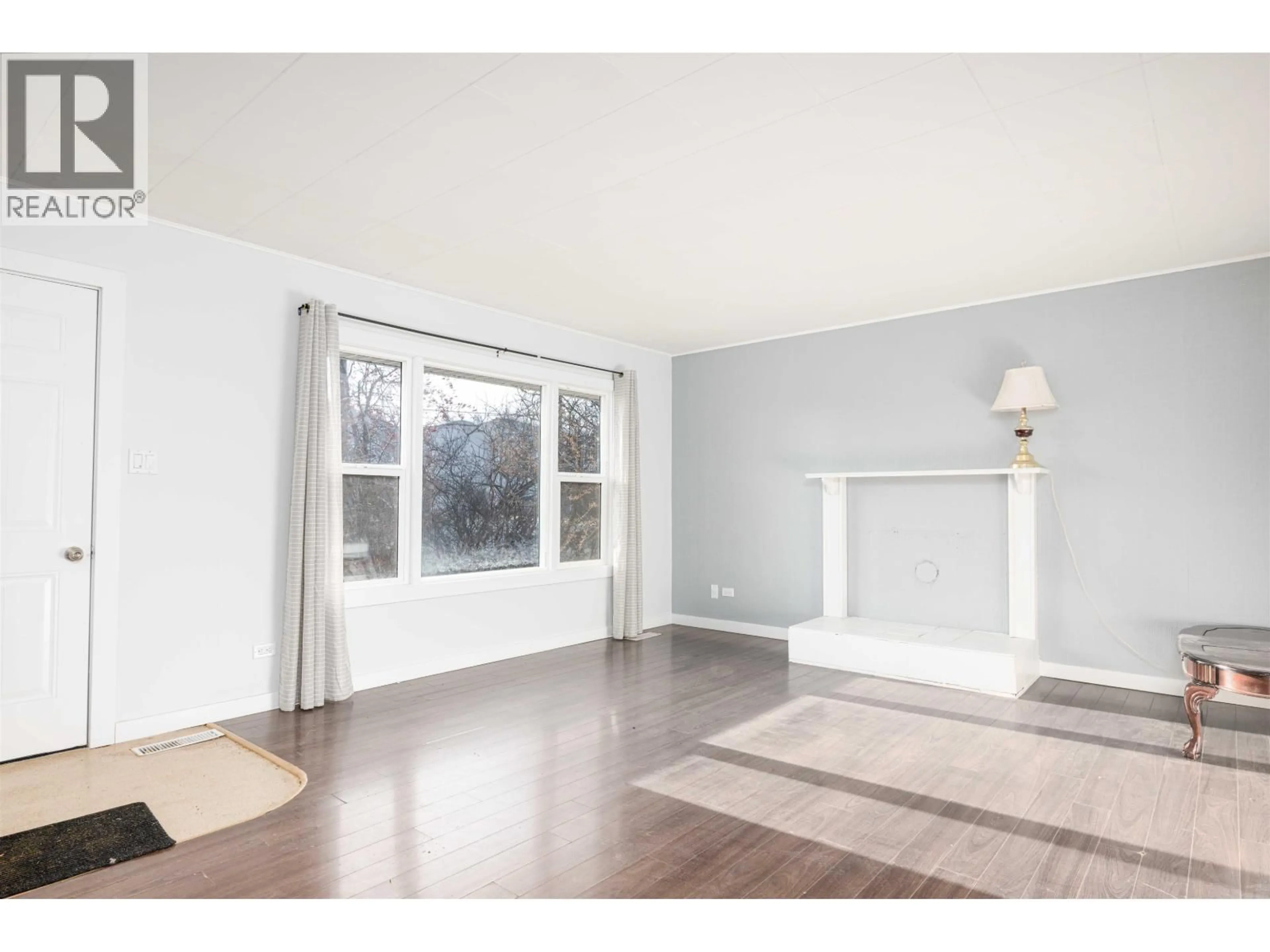 A pic of a room for 2744 MERRITT ROAD, Prince George British Columbia V2N1M4