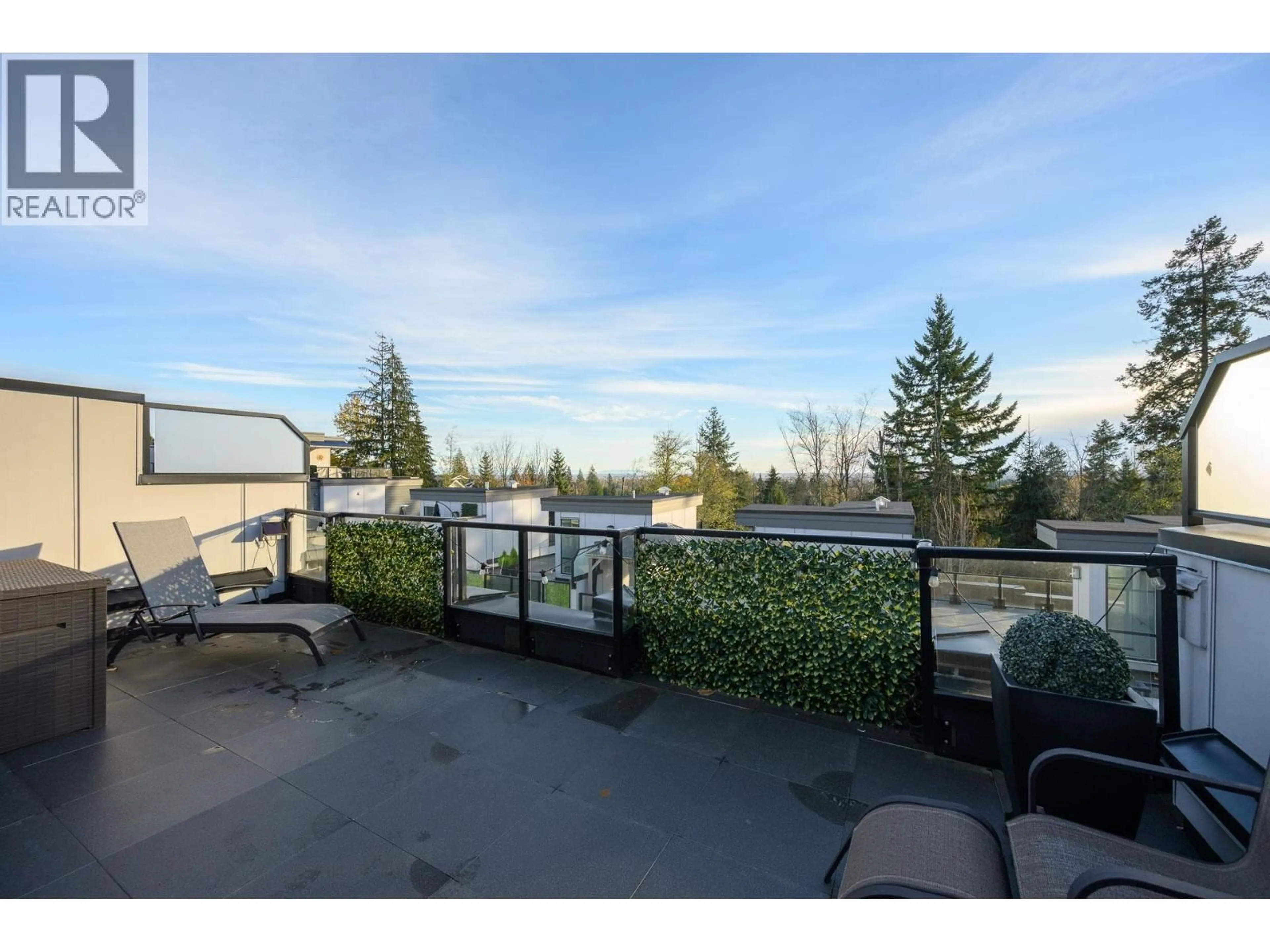Patio, water/lake/river/ocean view for 107 - 3503 GISLASON AVENUE, Coquitlam British Columbia V3E0T1