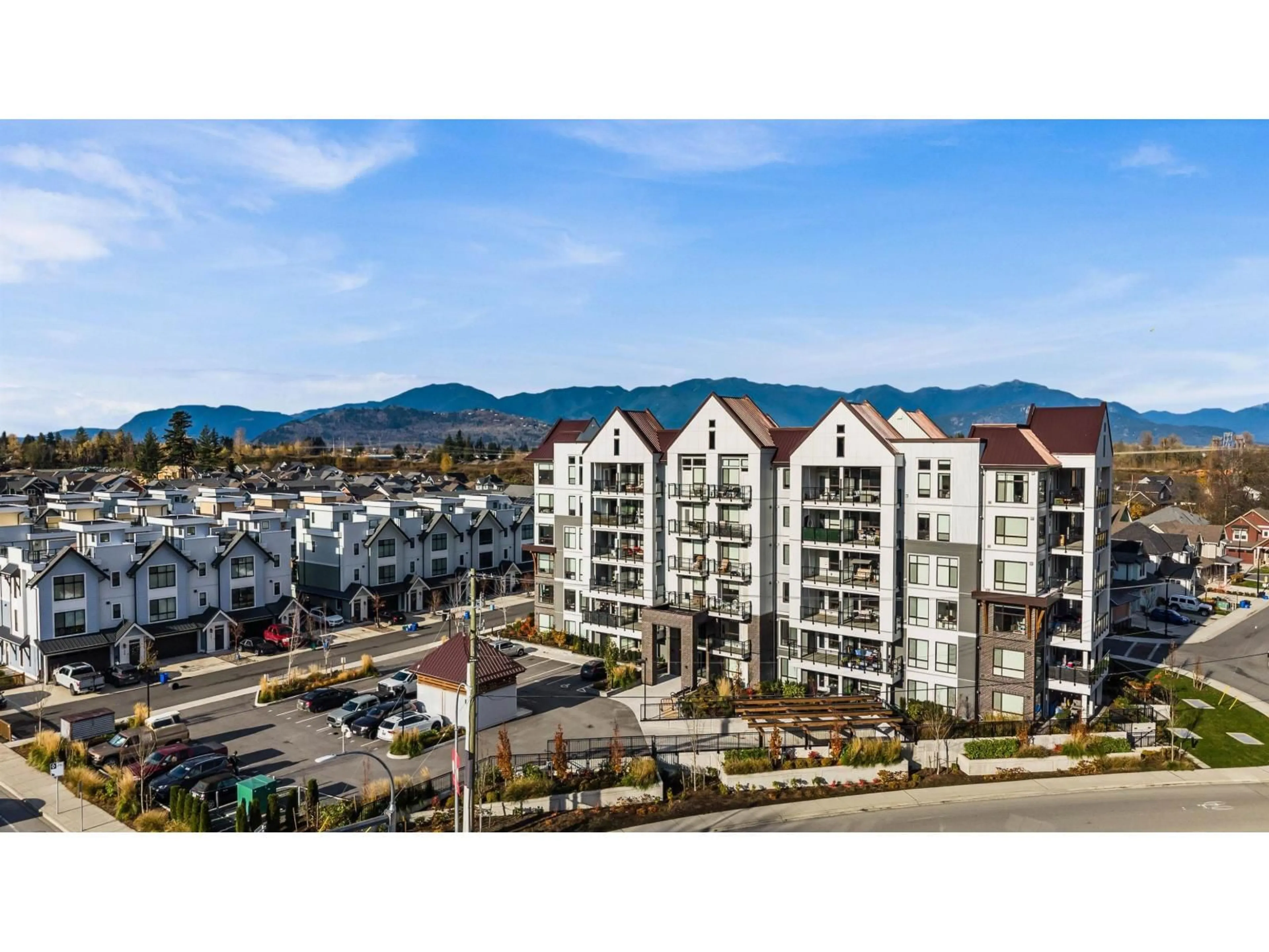 A pic from outside/outdoor area/front of a property/back of a property/a pic from drone, mountain view for 203 - 6045 CHILLIWACK RIVER ROAD, Chilliwack British Columbia V2R6L5